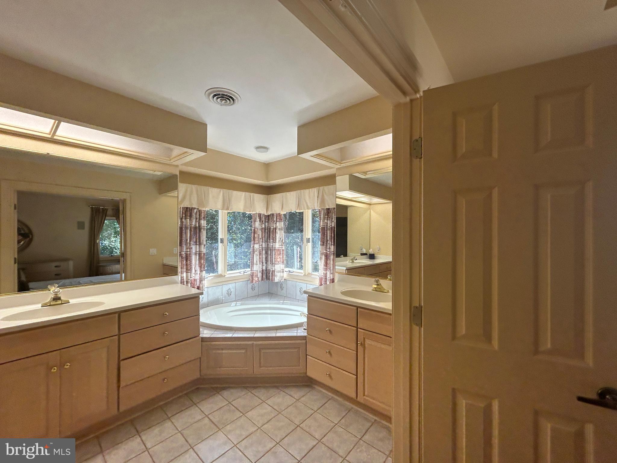 FAWN LAKE - Residential Lease