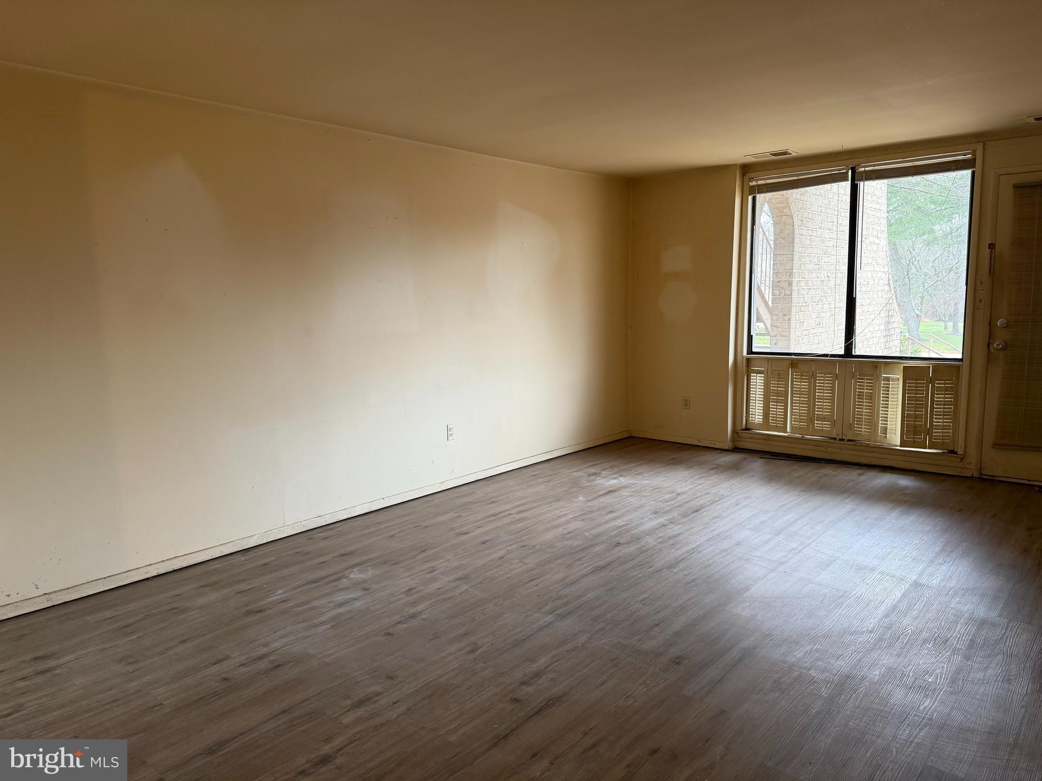 3315 HUNTLEY SQUARE DRIVE T-2