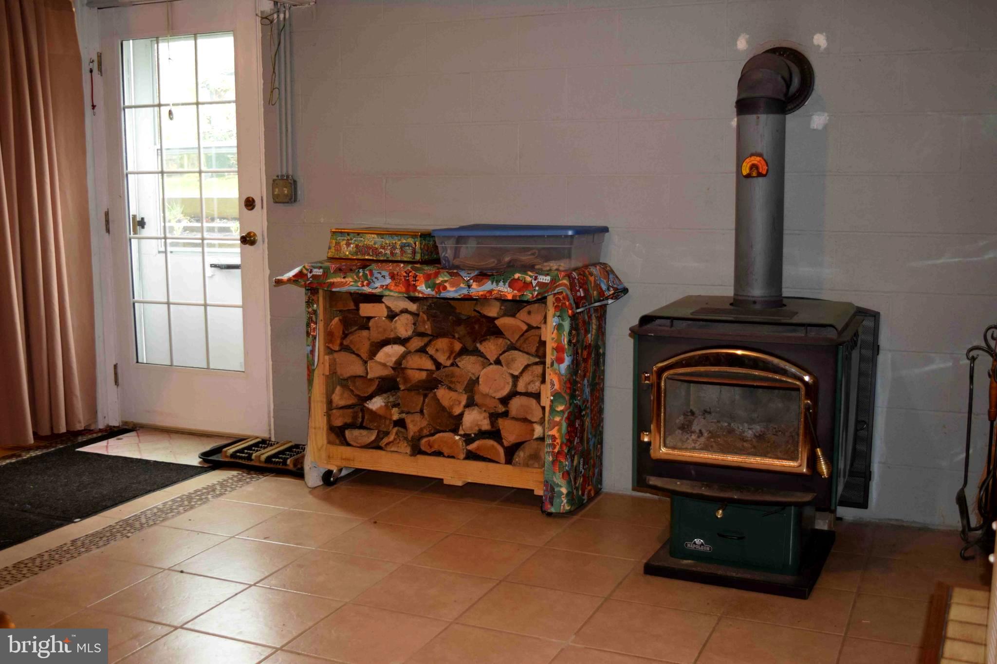 MOUNTAIN LAKE PARK - Residential