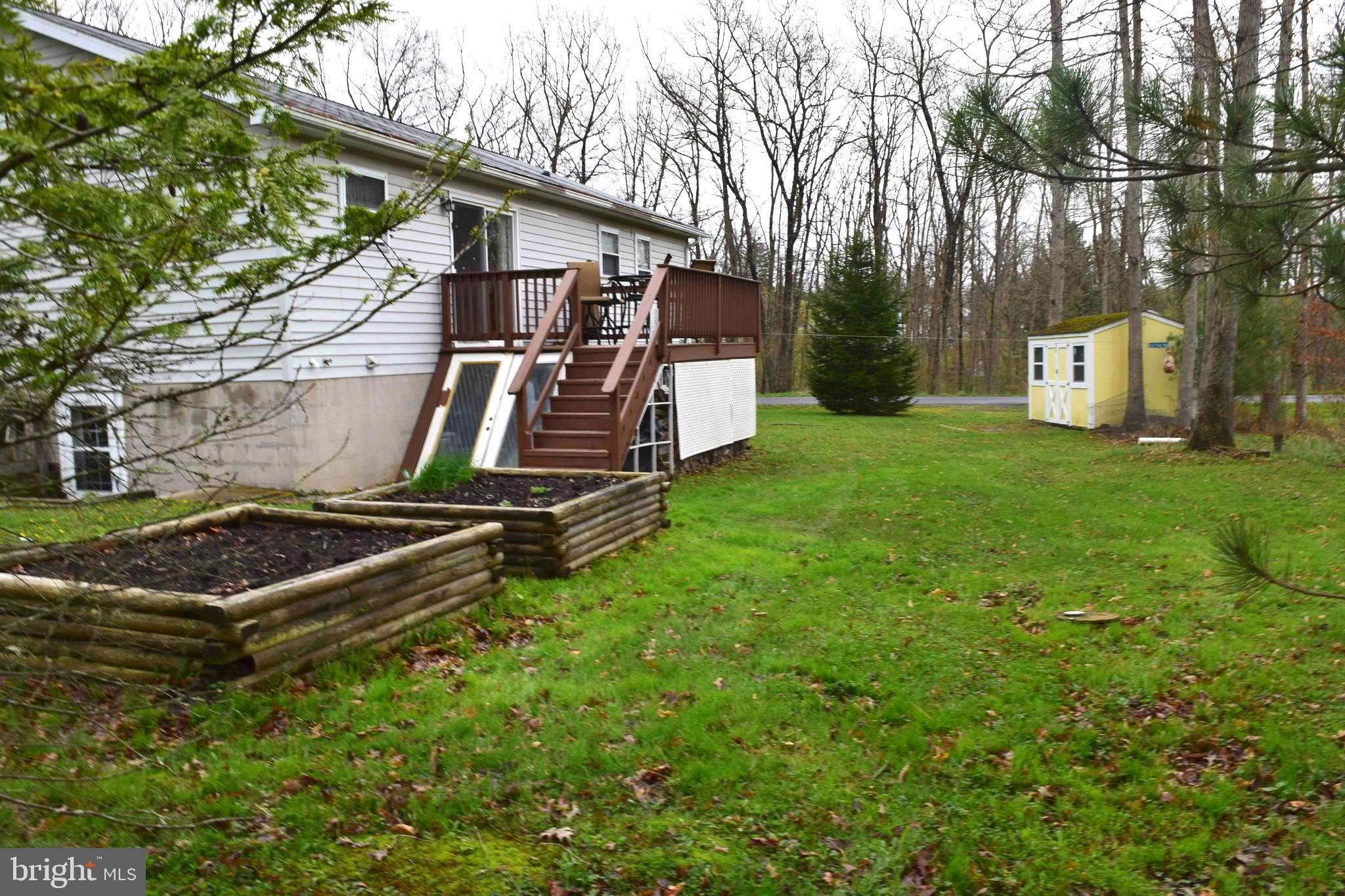 MOUNTAIN LAKE PARK - Residential