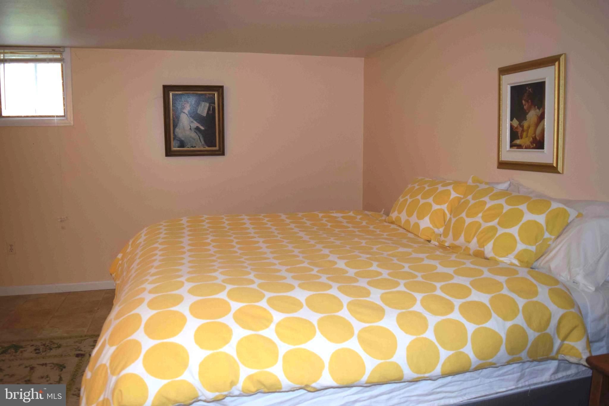 MOUNTAIN LAKE PARK - Residential