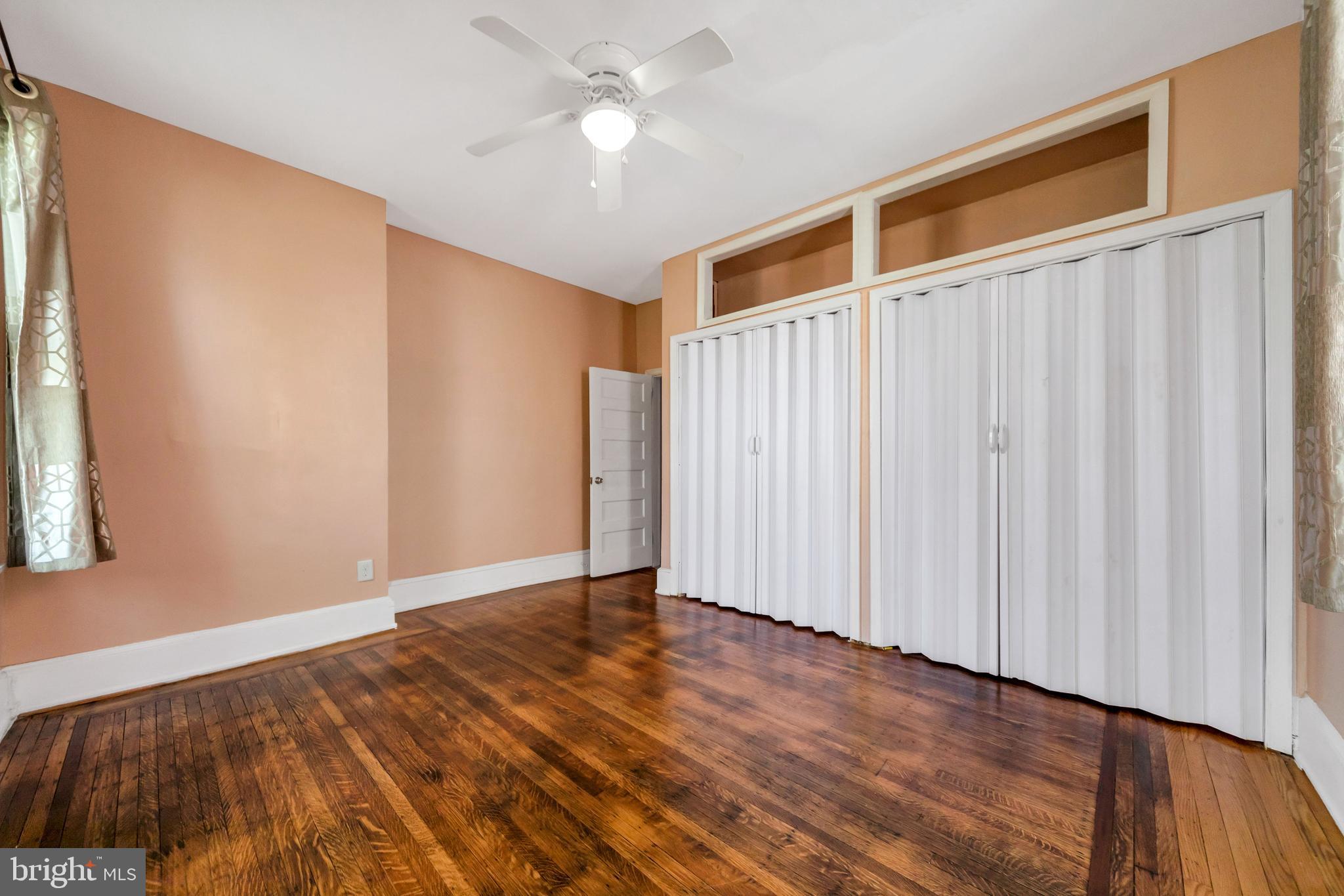 MILL CREEK - Residential