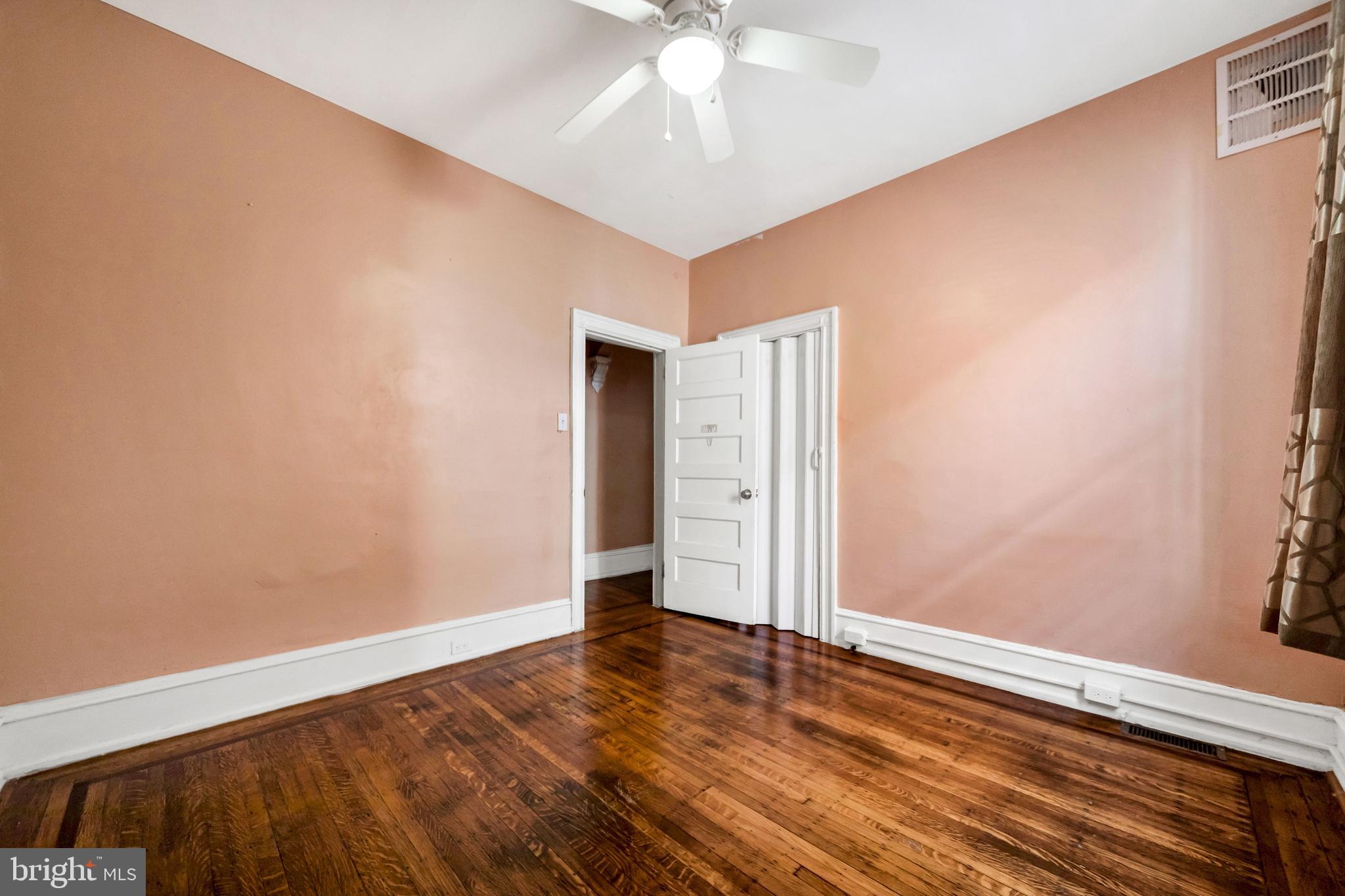 MILL CREEK - Residential