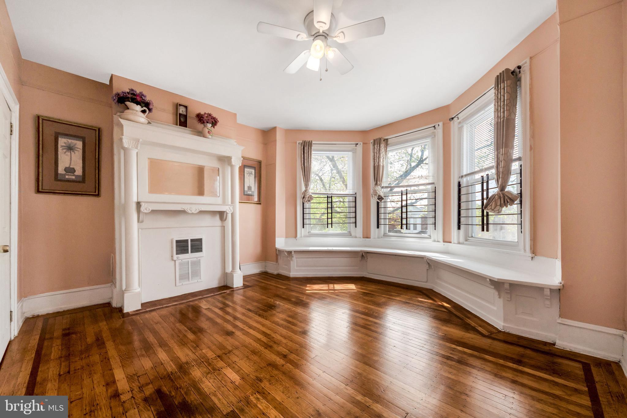 MILL CREEK - Residential