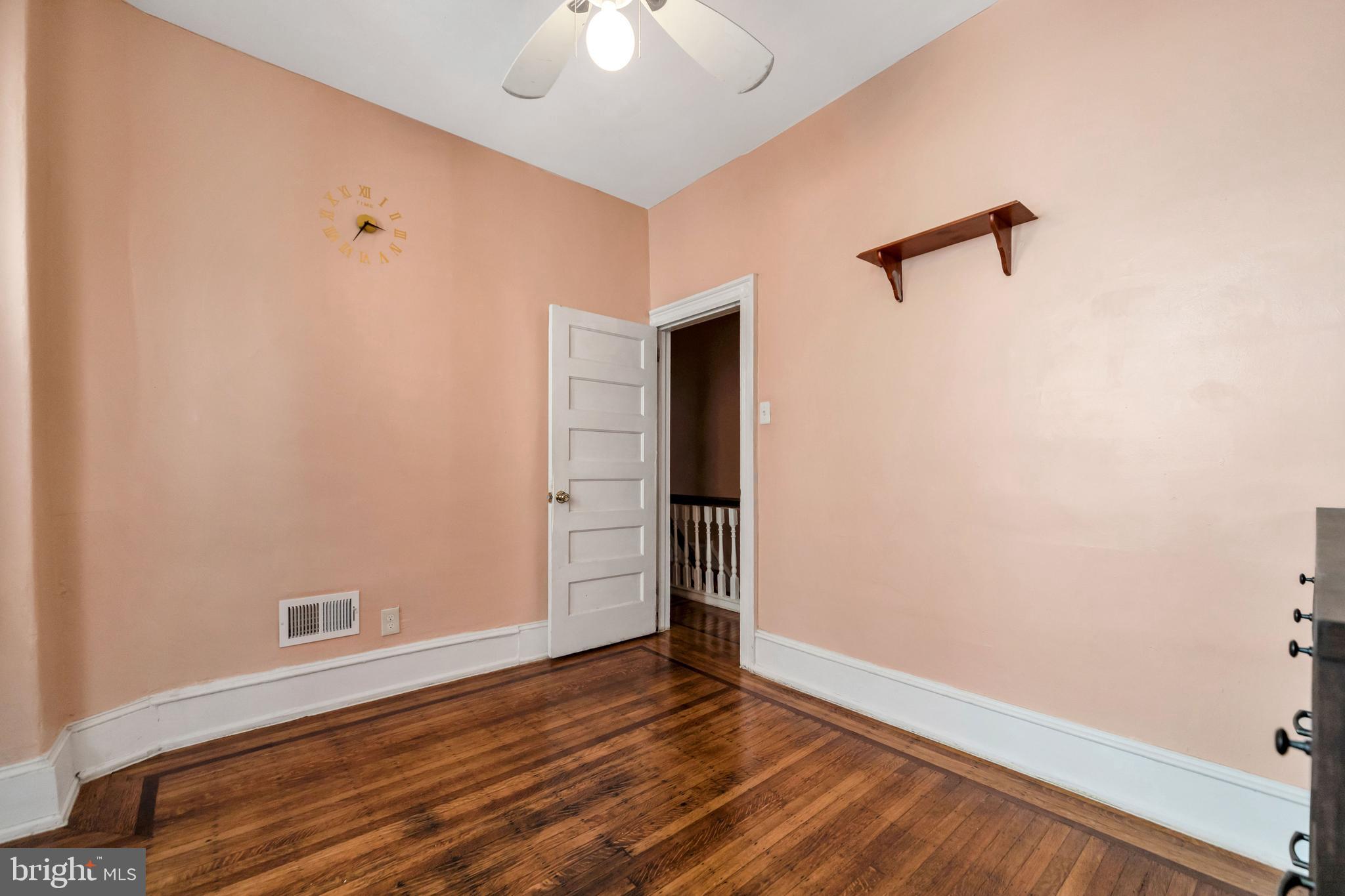 MILL CREEK - Residential