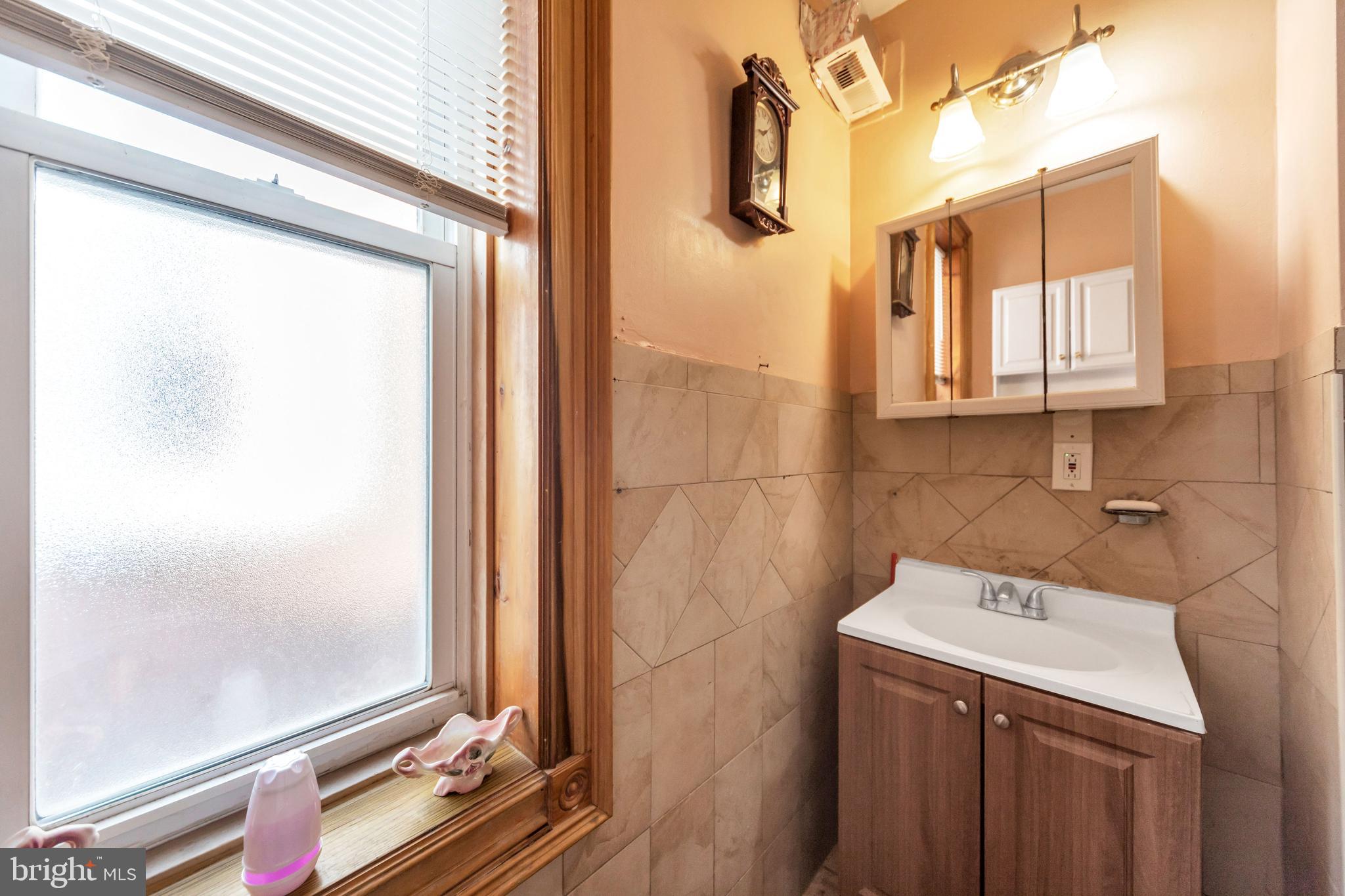 MILL CREEK - Residential