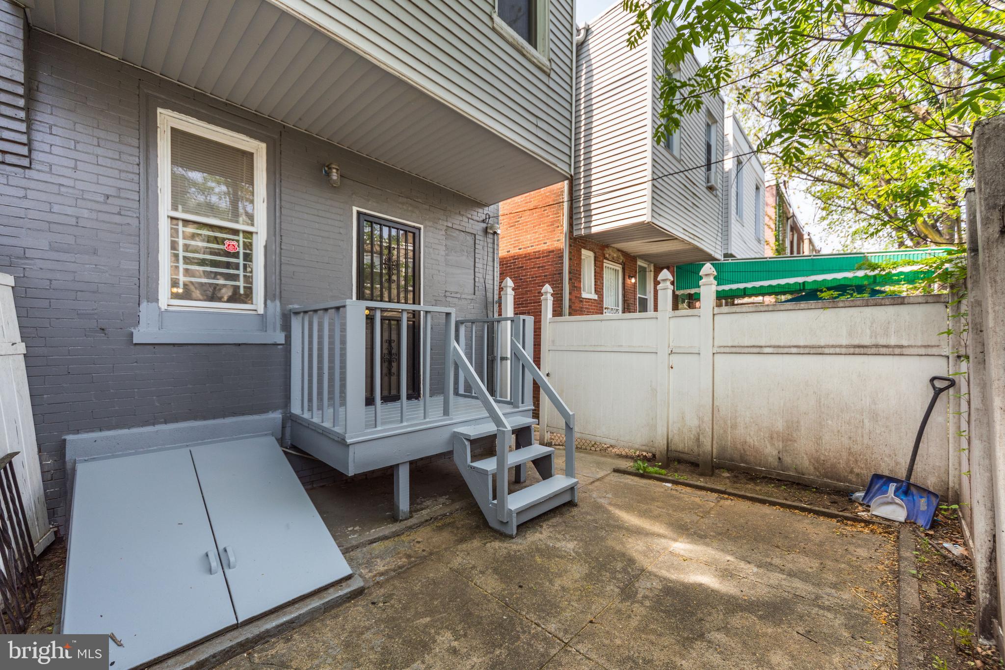 MILL CREEK - Residential