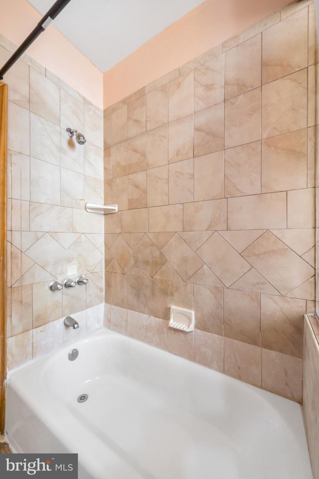 MILL CREEK - Residential