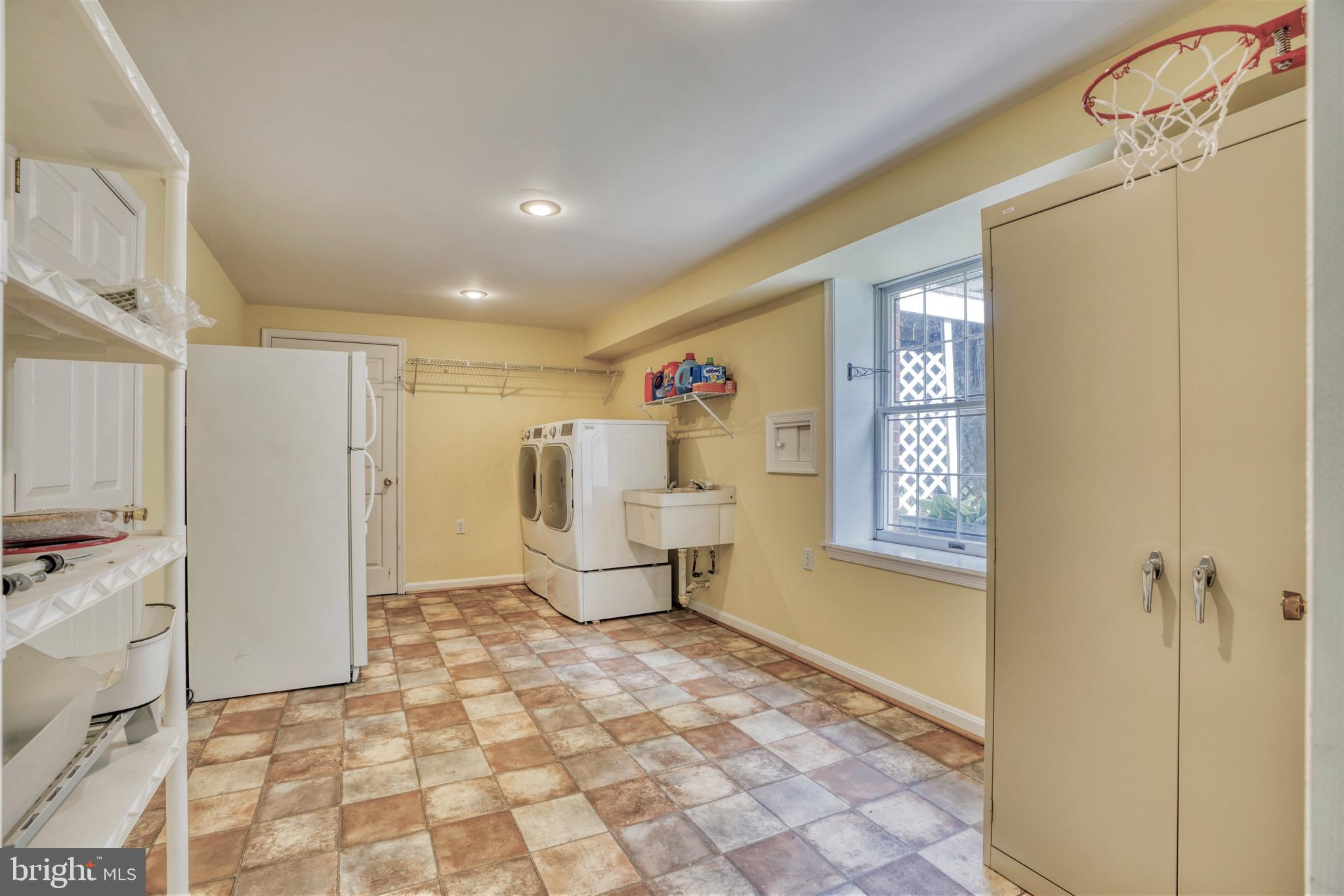 FALLSCROFT - Residential