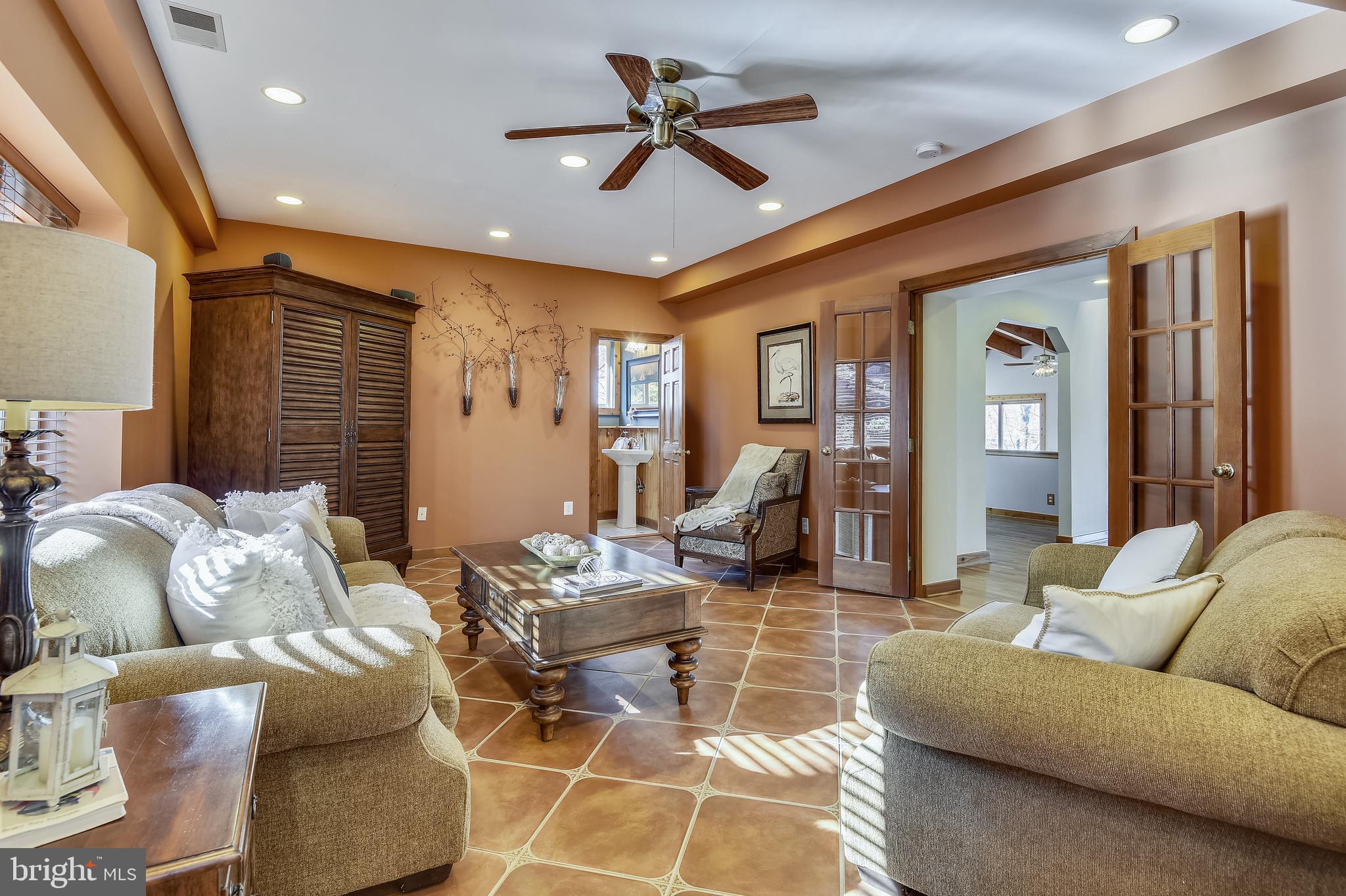 GLEBE HEIGHTS - Residential