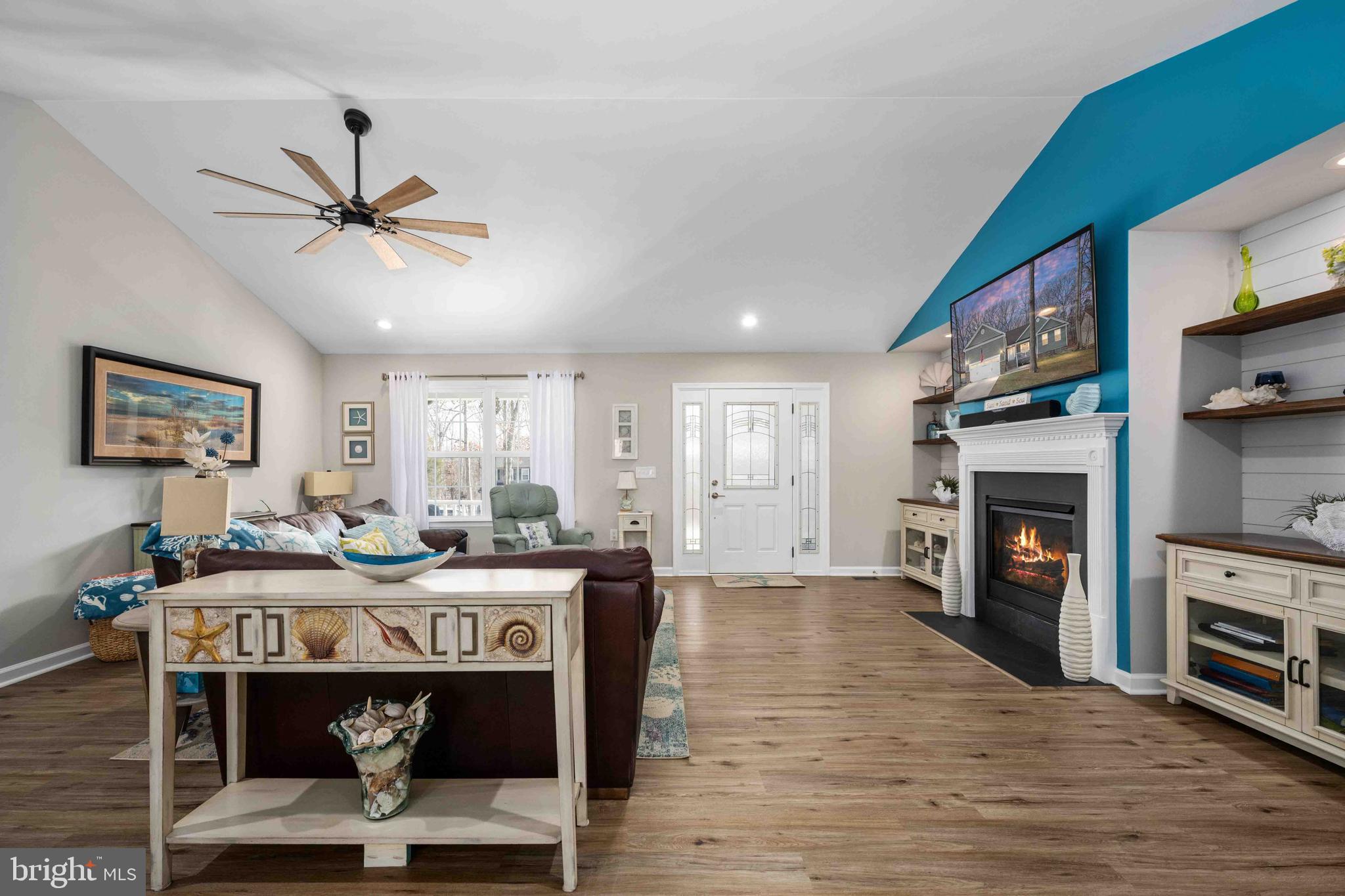 LAKE OF THE WOODS - Residential