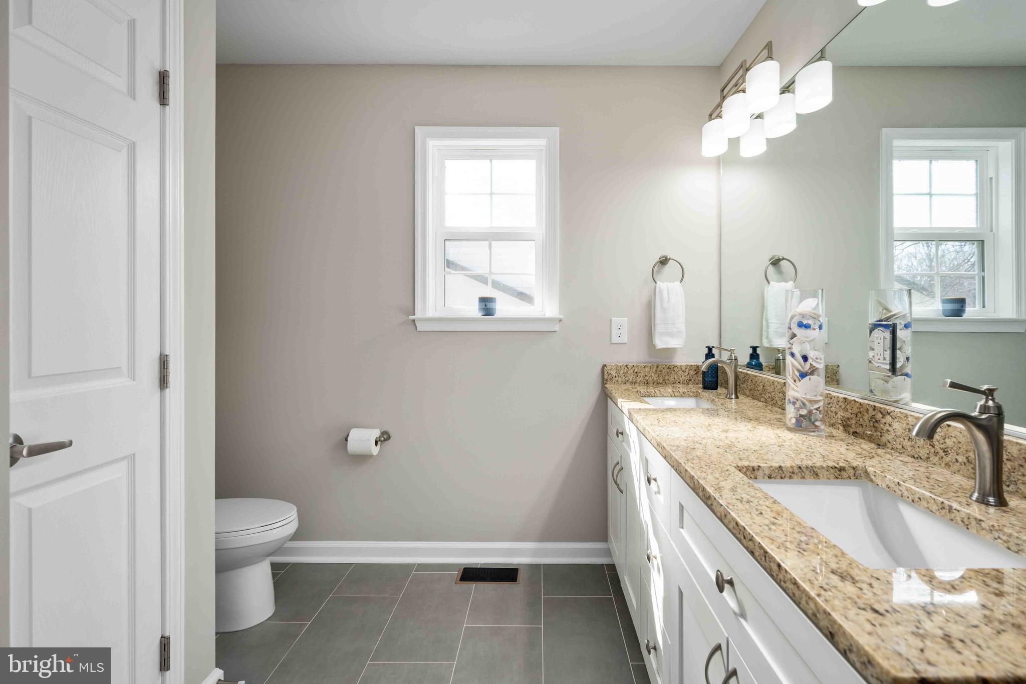 LAKE OF THE WOODS - Residential