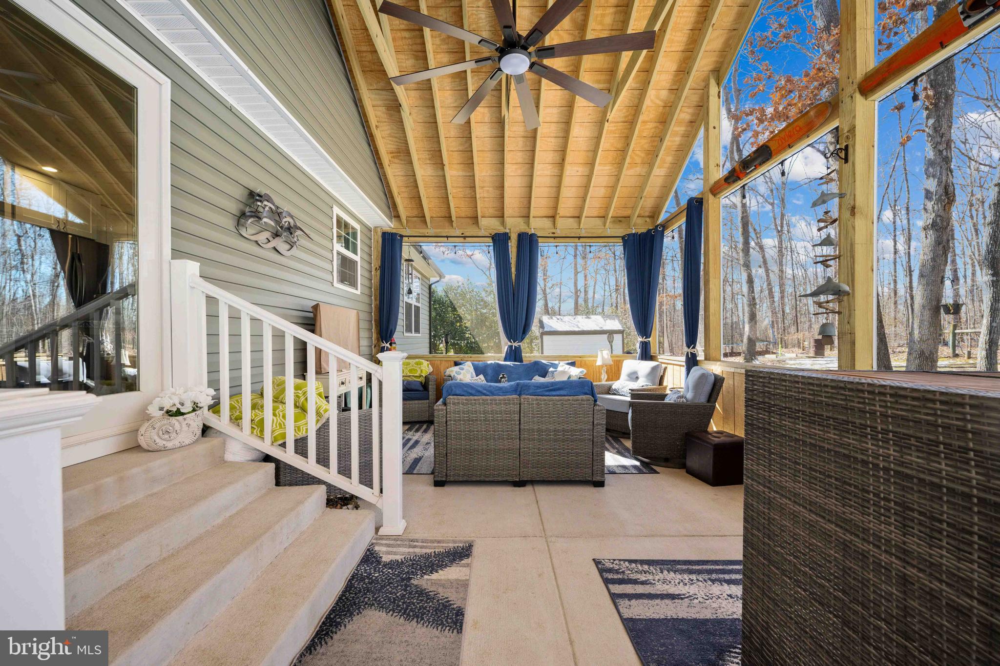 LAKE OF THE WOODS - Residential