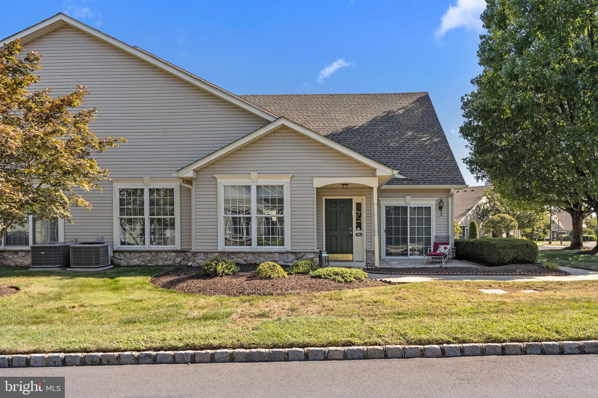 FLOWERS MILL - Residential