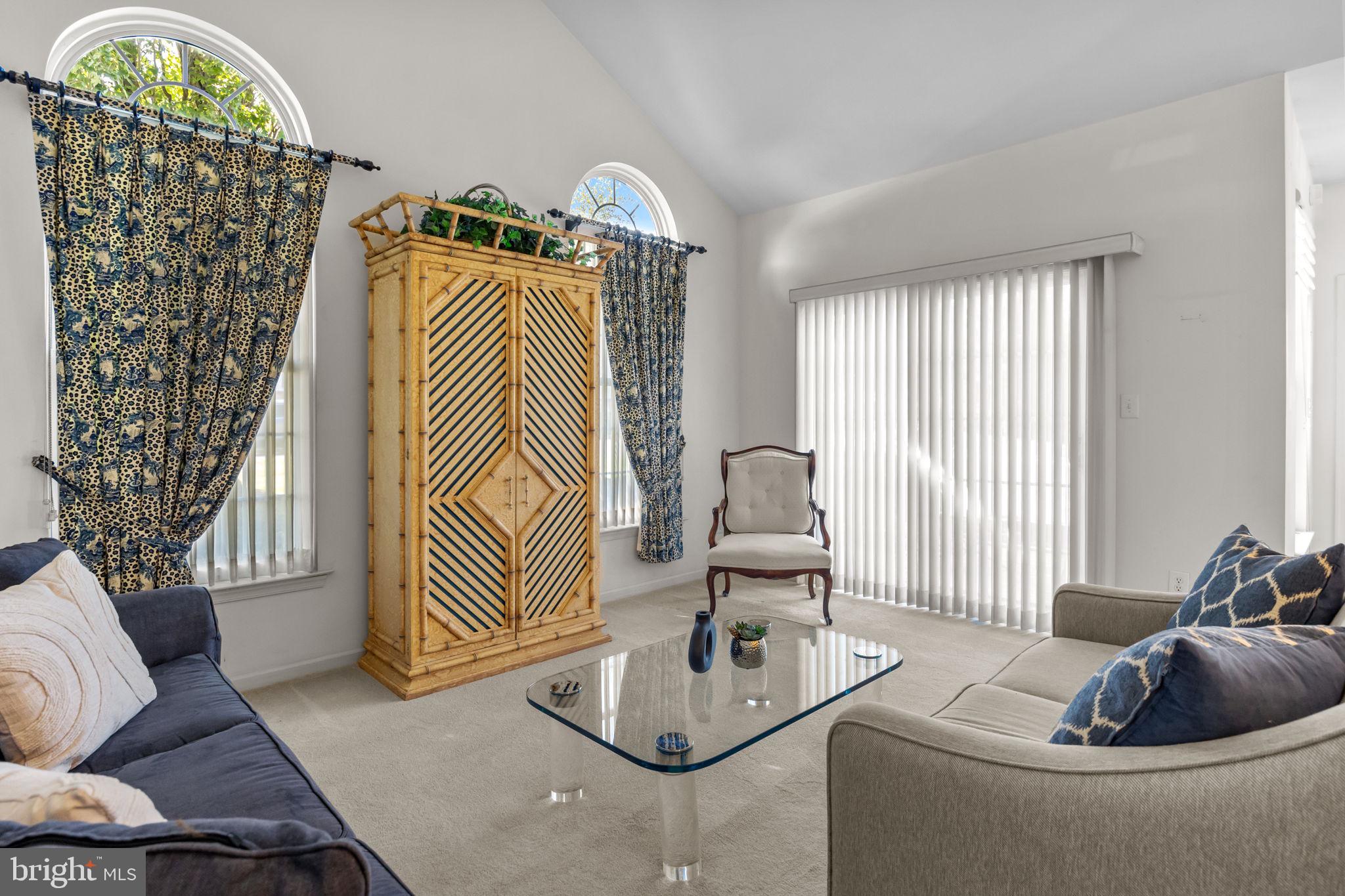 FLOWERS MILL - Residential