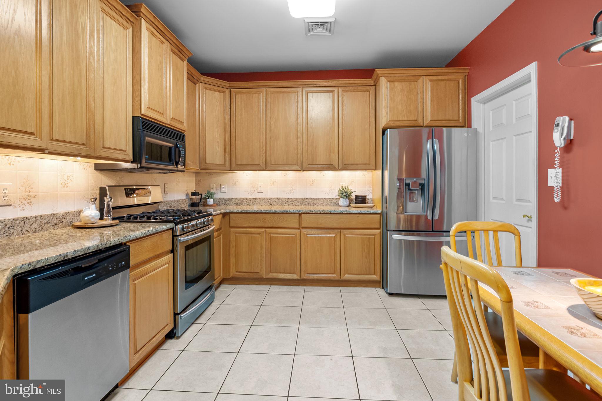 FLOWERS MILL - Residential