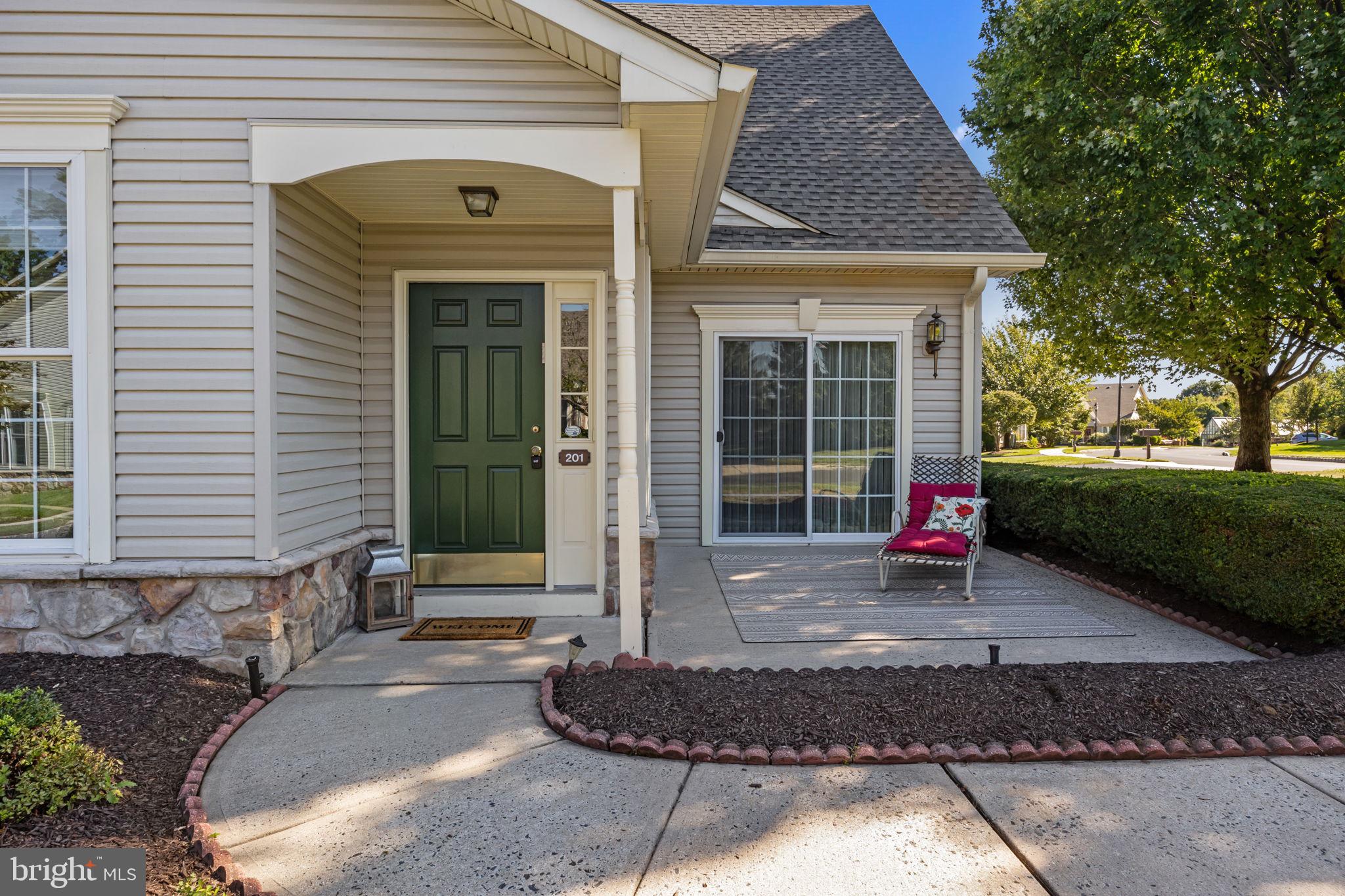 FLOWERS MILL - Residential