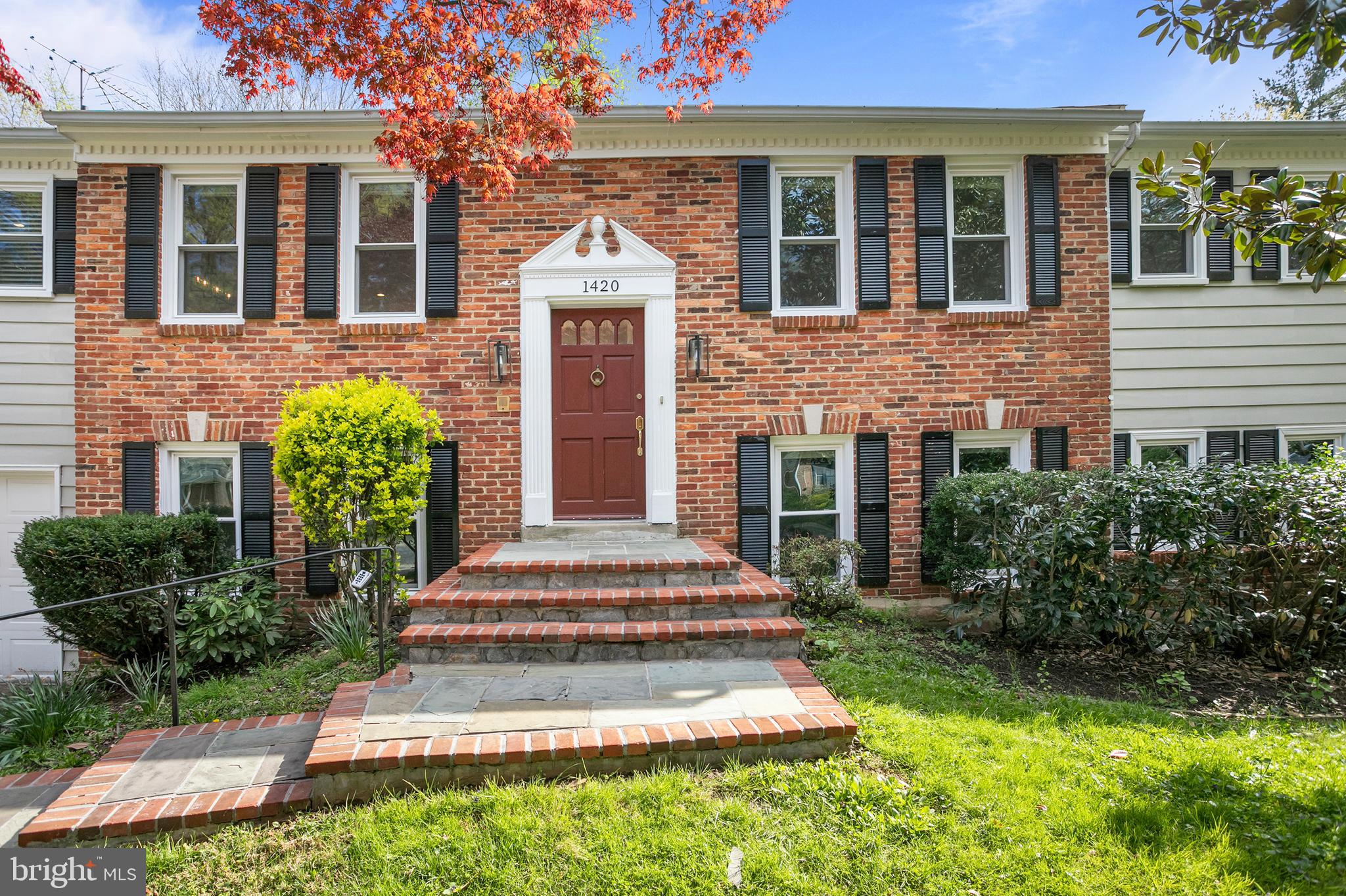 WINDING ORCHARD - Residential