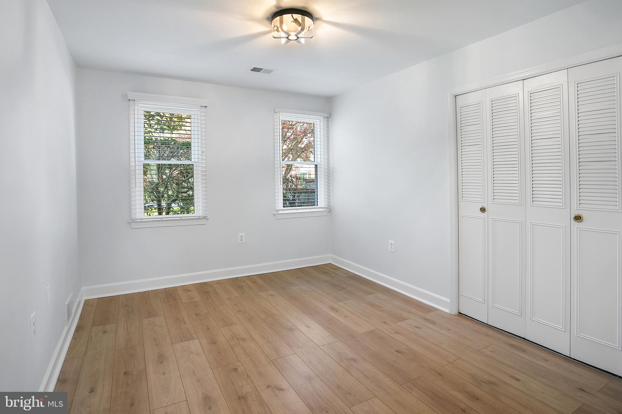 WINDING ORCHARD - Residential