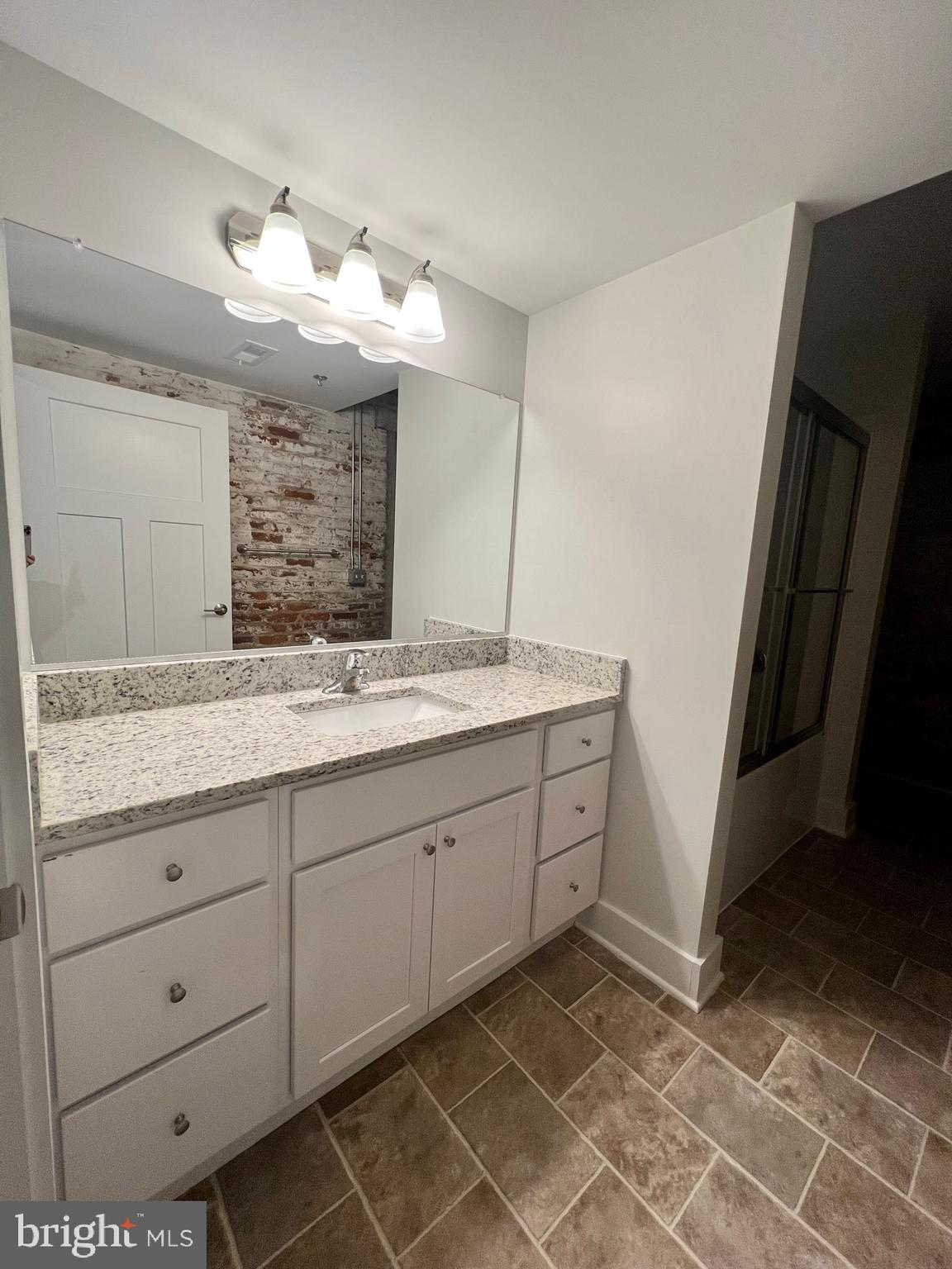 DOWNTOWN FREDERICKSBURG - Residential Lease