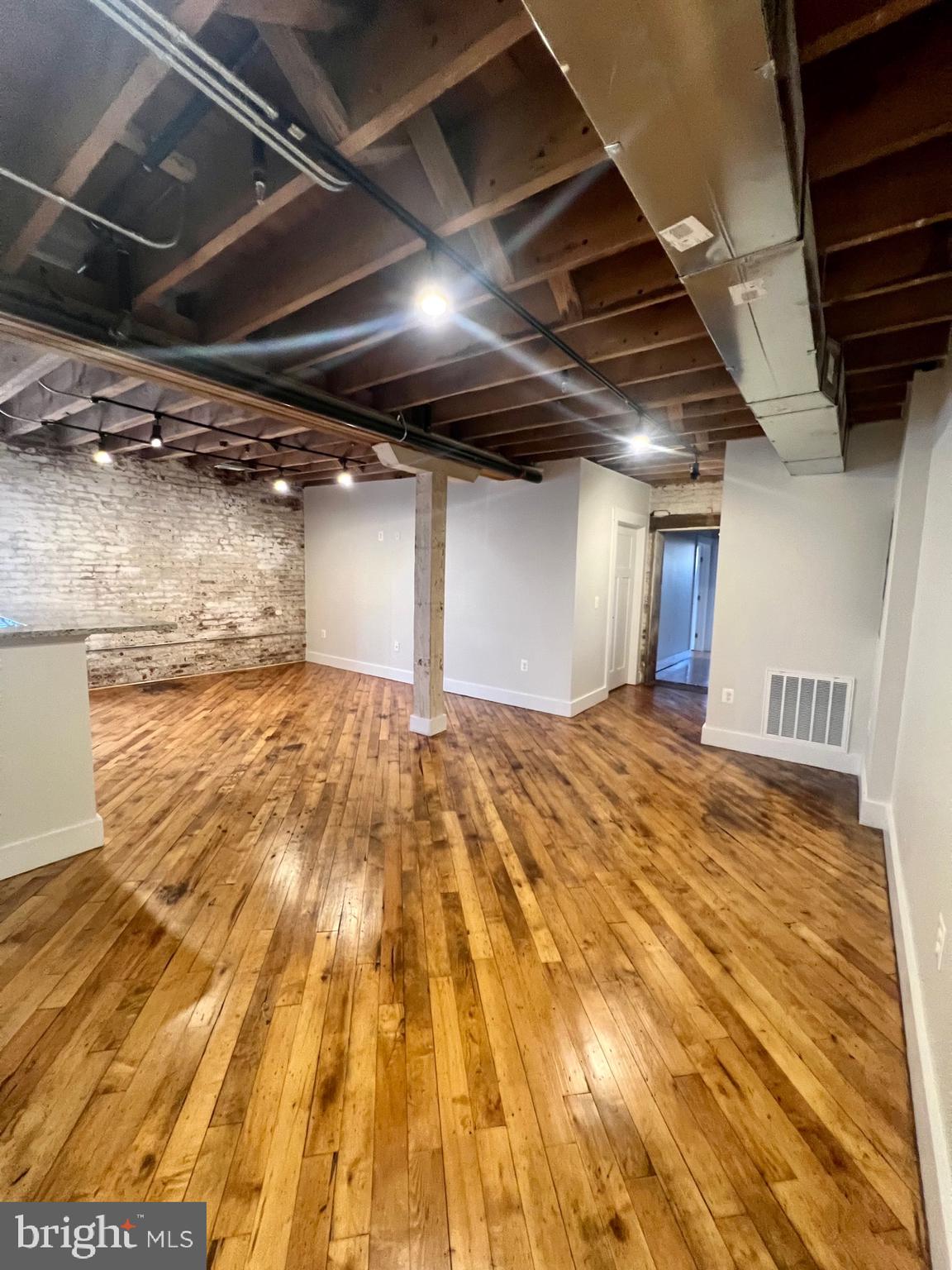 DOWNTOWN FREDERICKSBURG - Residential Lease