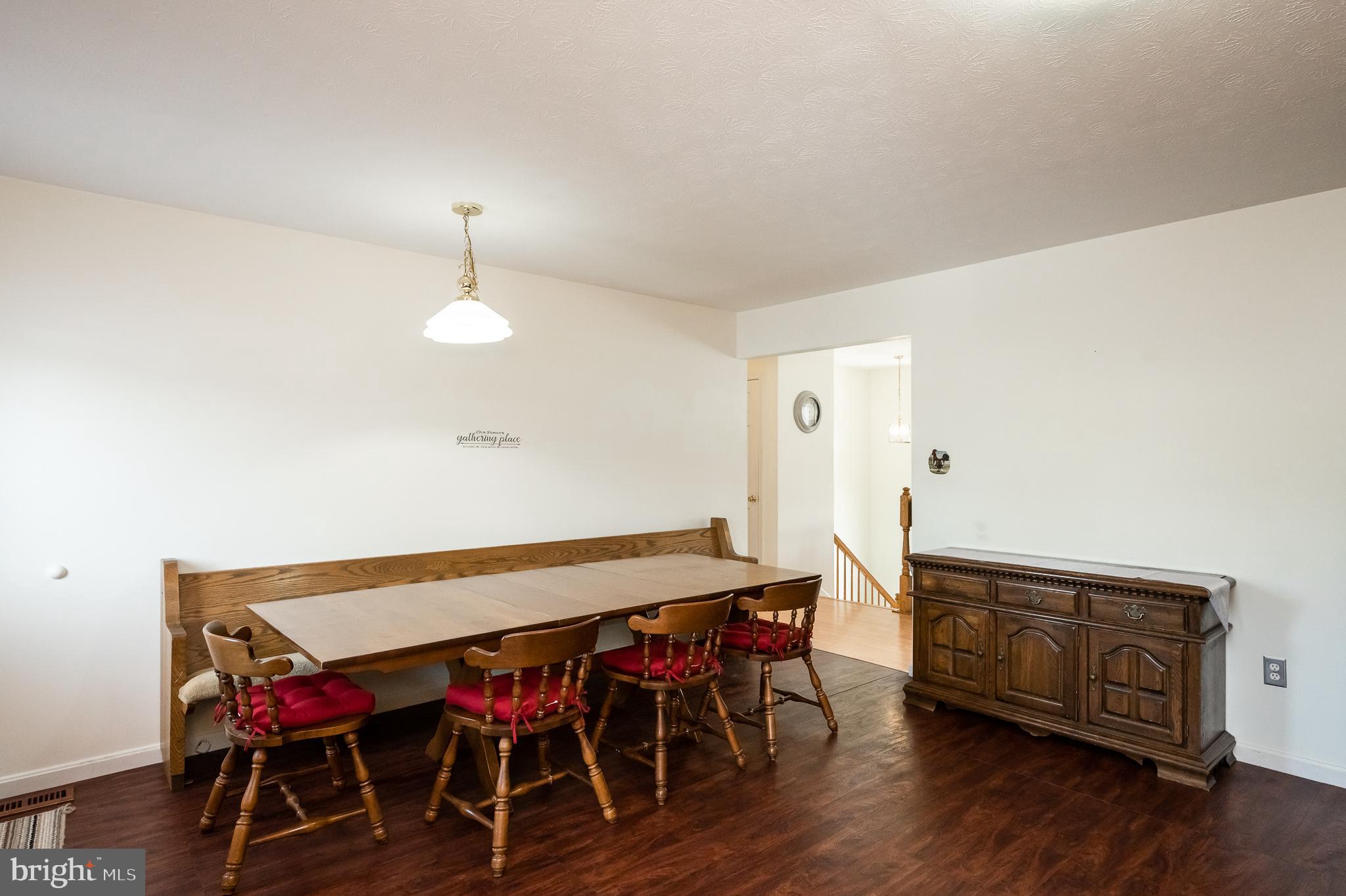 HARBOUR OAKS - Residential