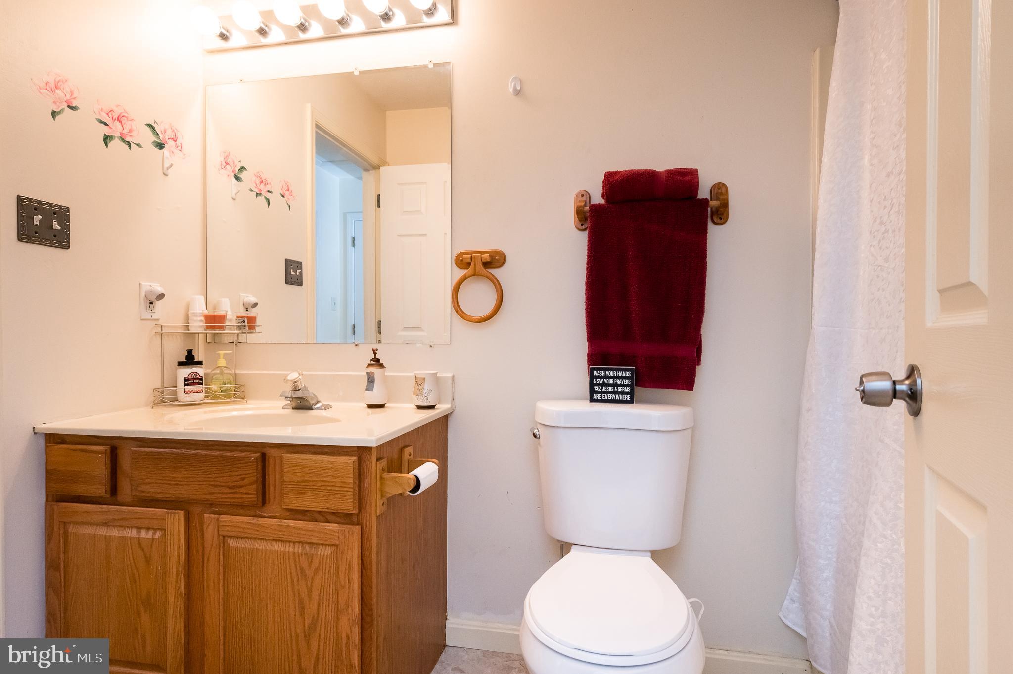 HARBOUR OAKS - Residential