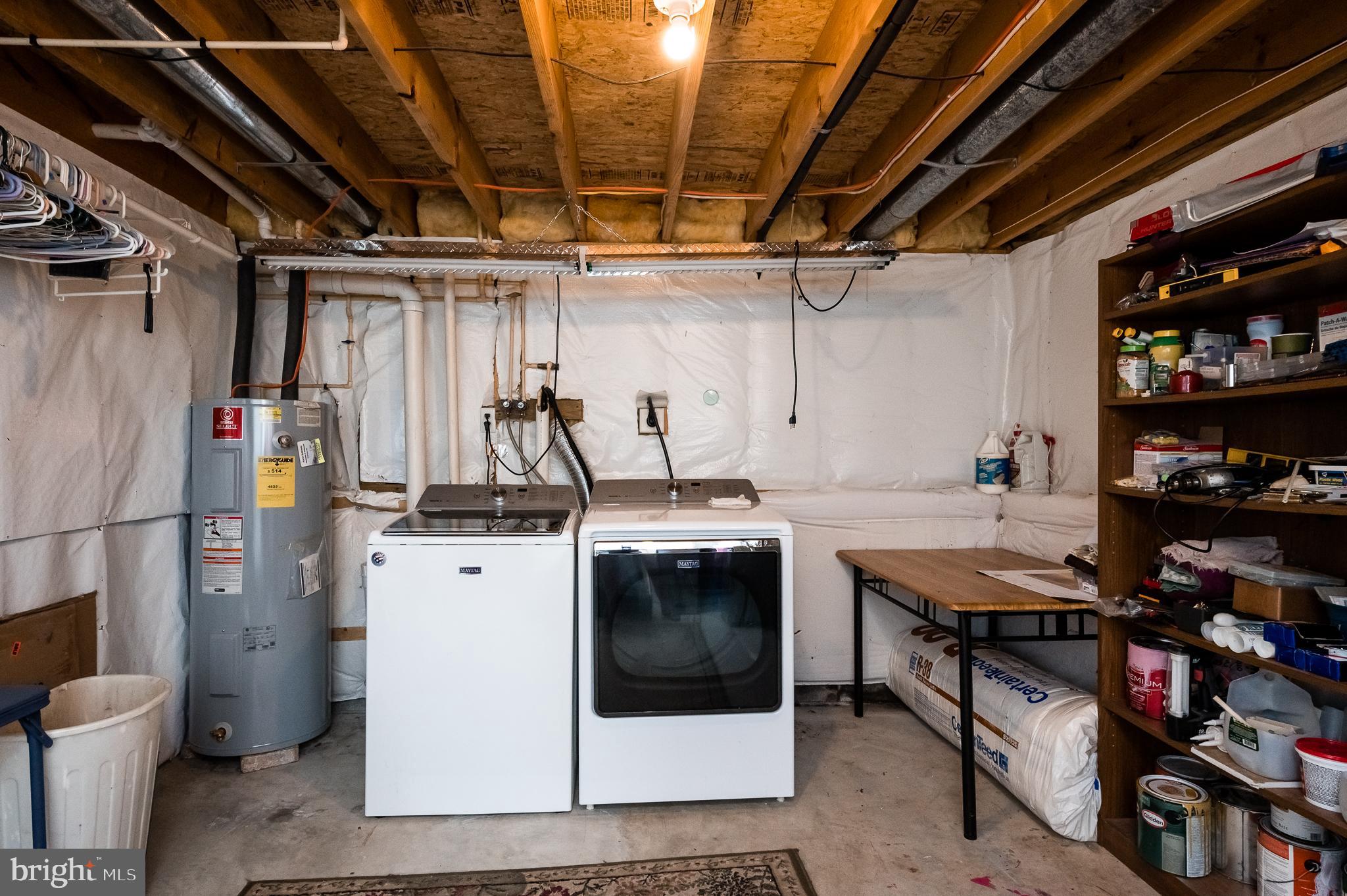 HARBOUR OAKS - Residential