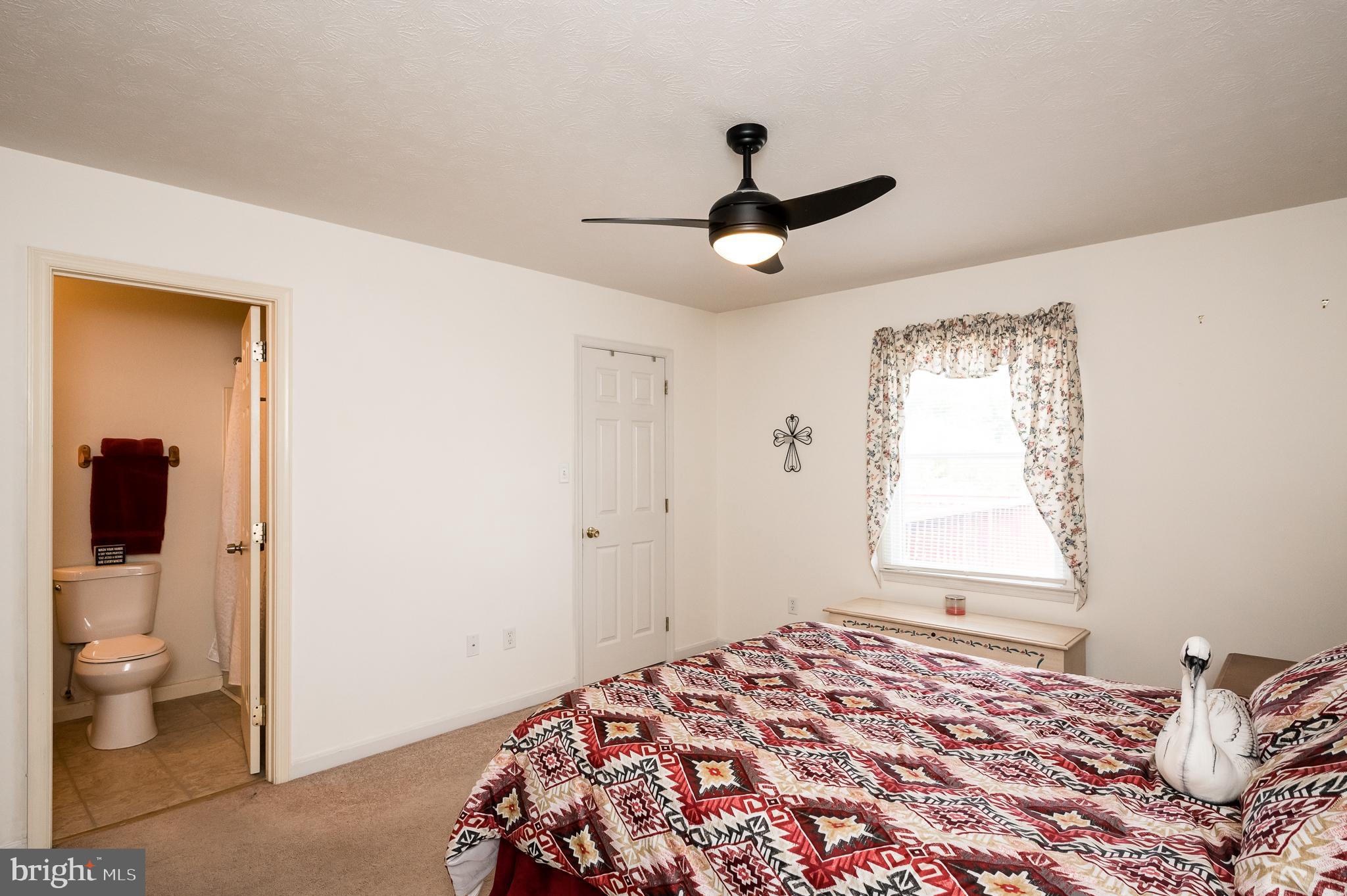 HARBOUR OAKS - Residential