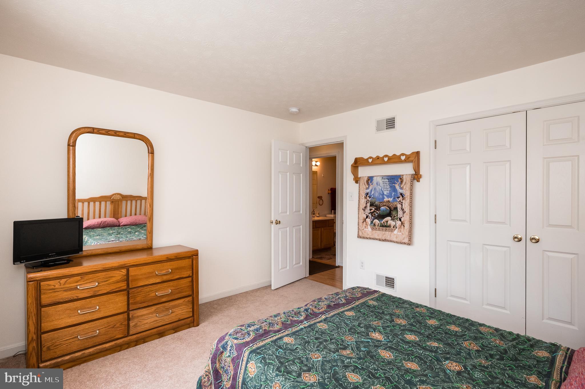 HARBOUR OAKS - Residential