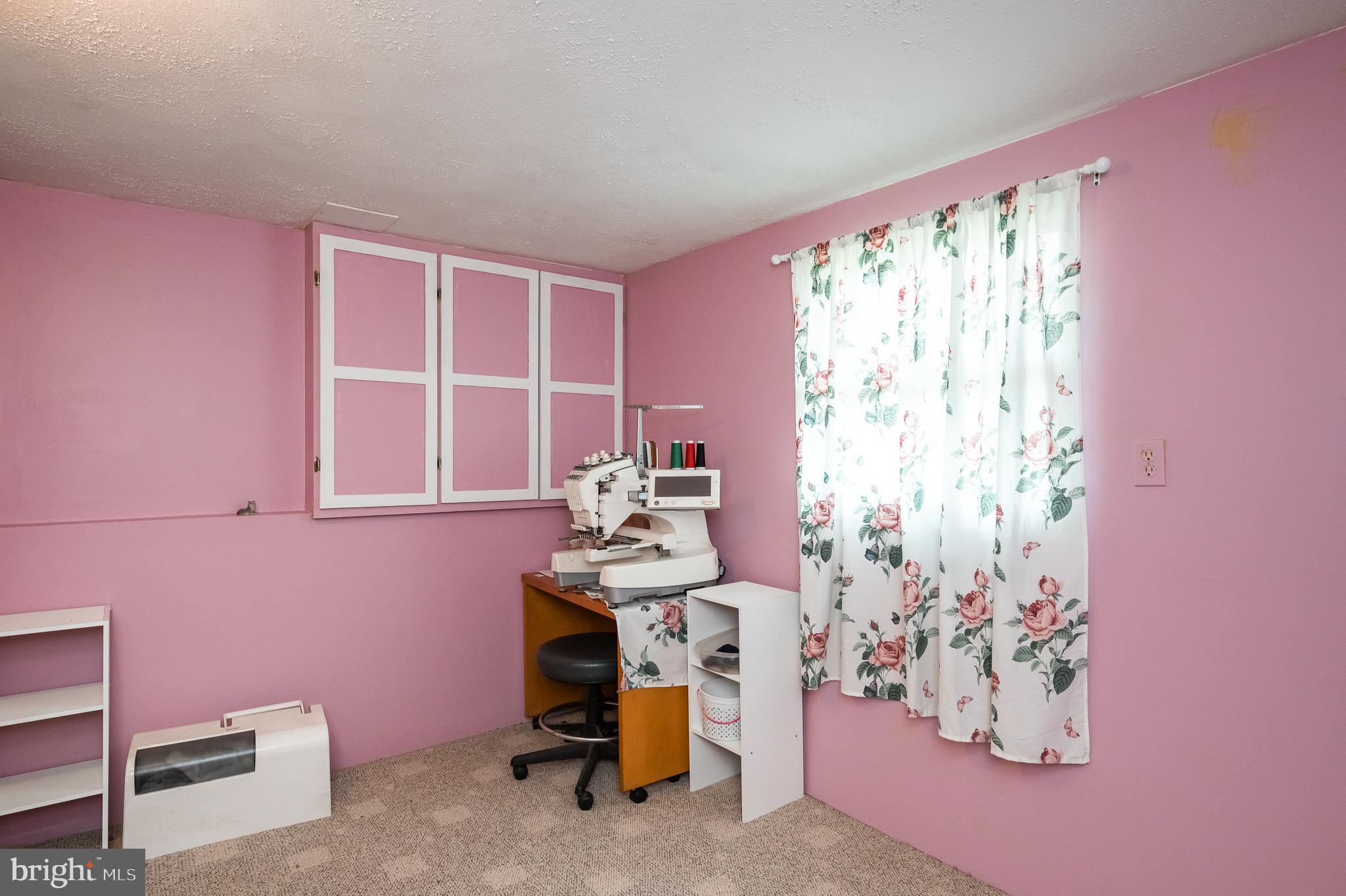 HARBOUR OAKS - Residential