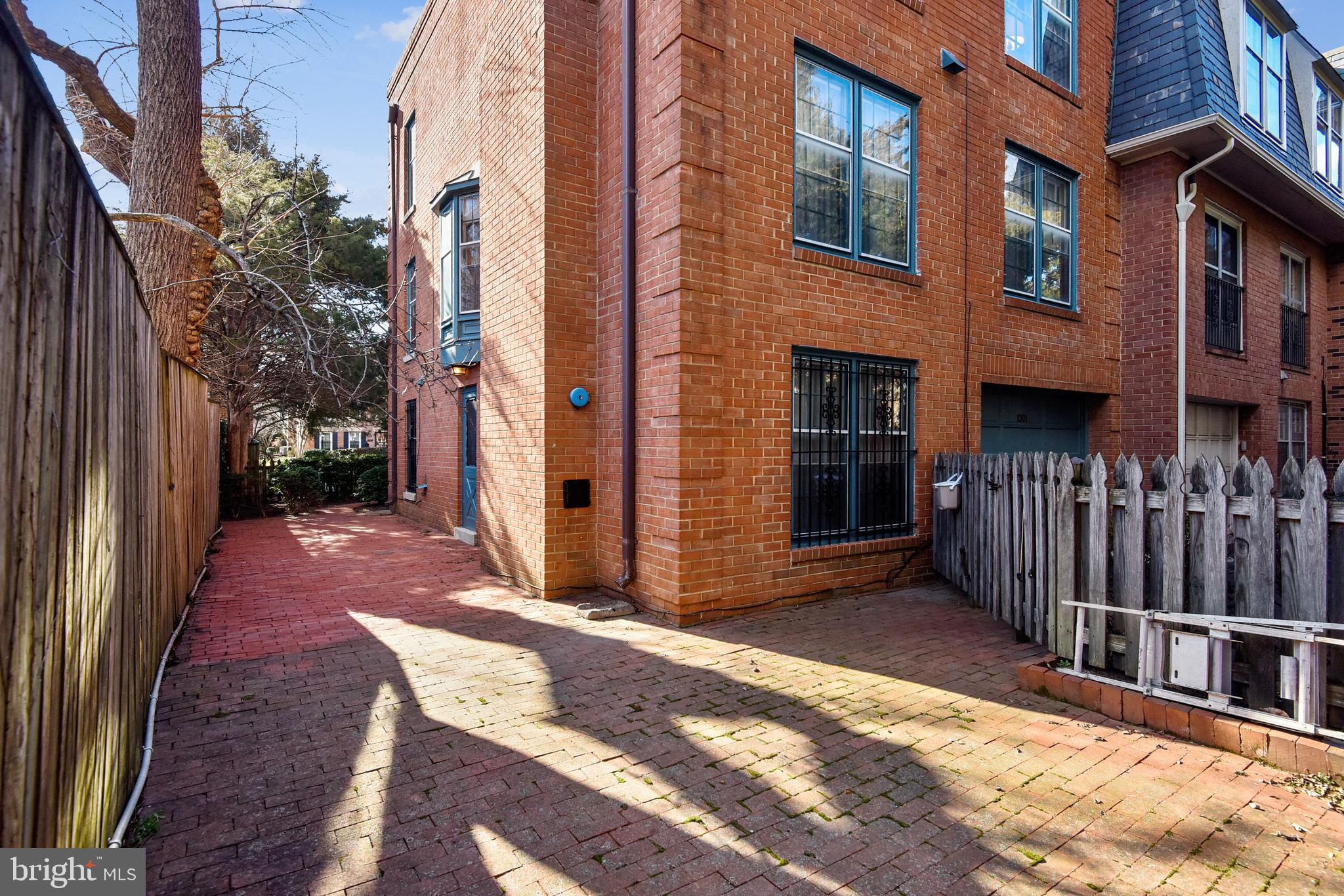 KENTON SQUARE - Residential