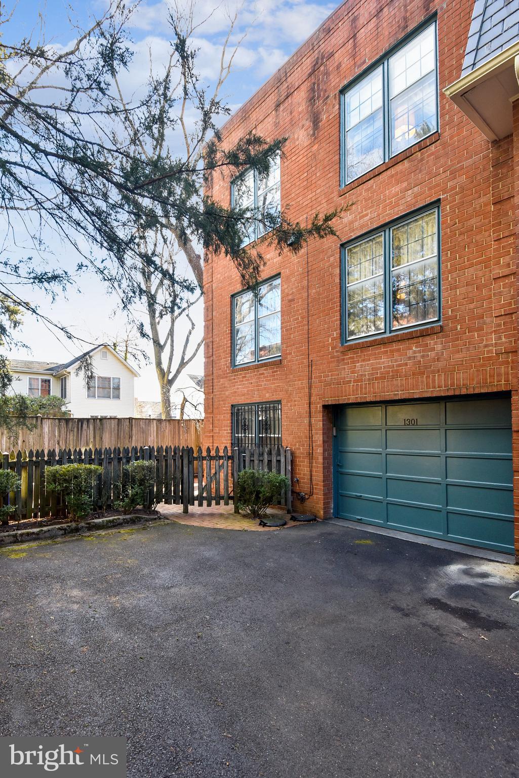 KENTON SQUARE - Residential