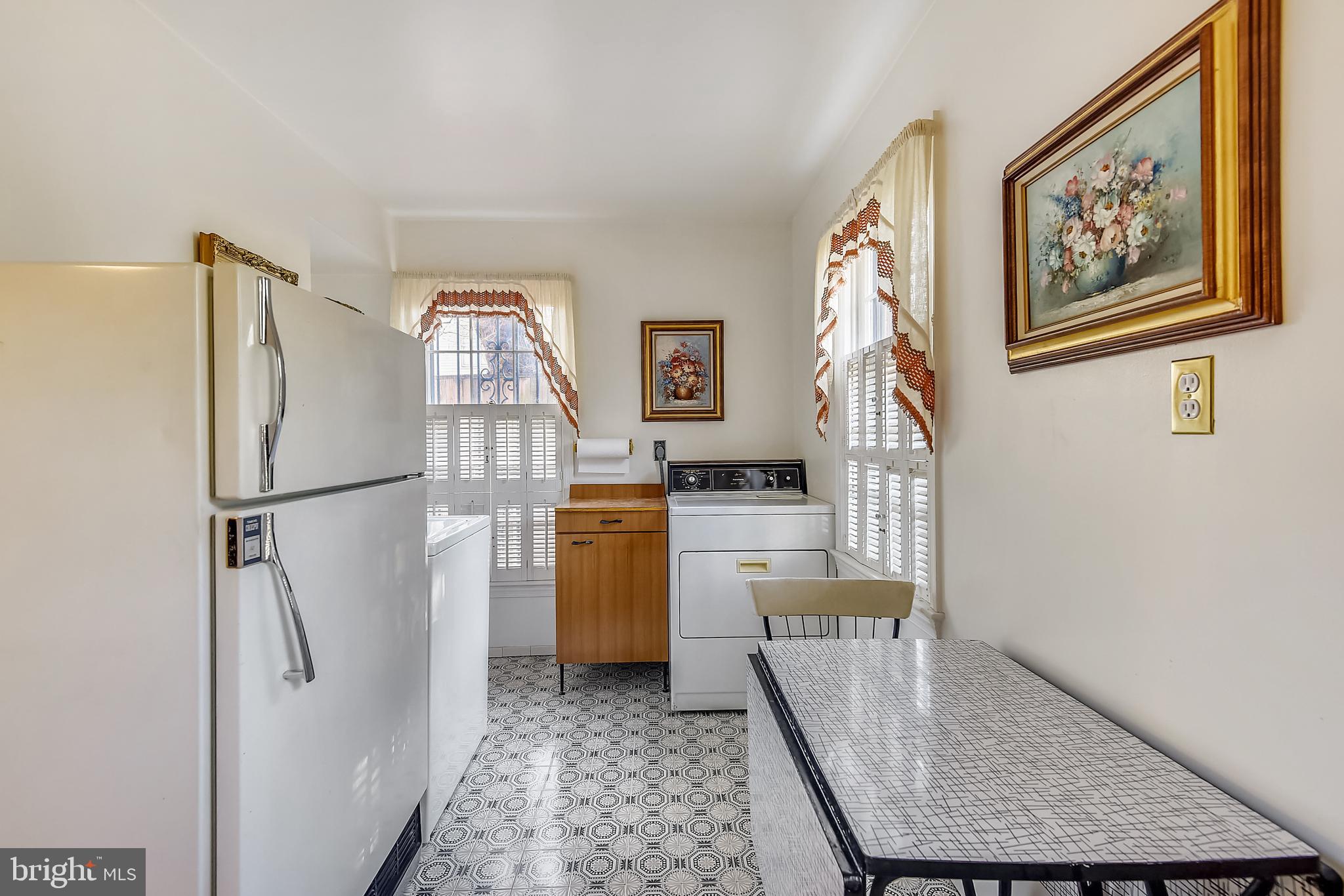 KENTON SQUARE - Residential