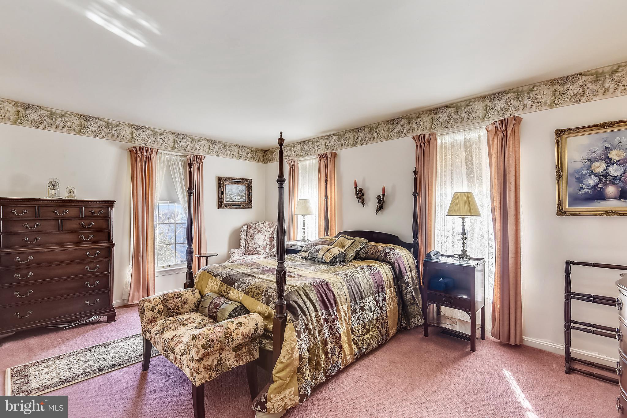 KENTON SQUARE - Residential