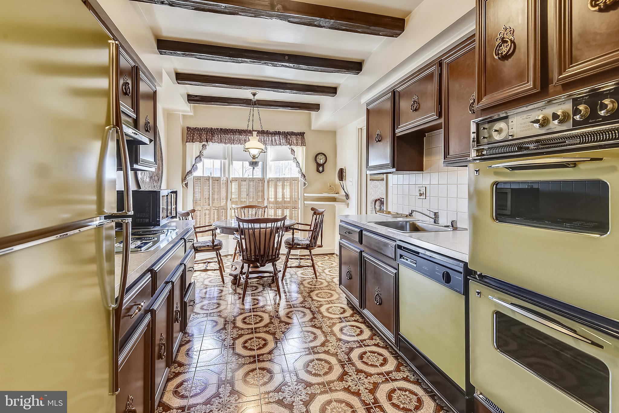 KENTON SQUARE - Residential