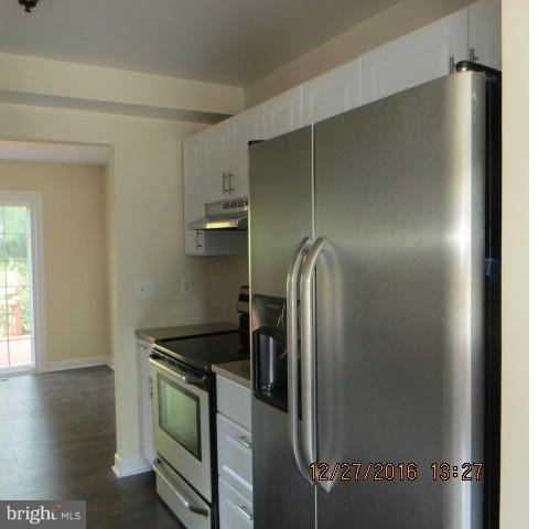 CHIPPENDALE - Residential