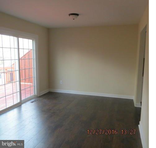 CHIPPENDALE - Residential