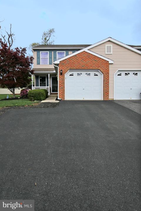 21 BEVERLY DRIVE MYERSTOWN PA 17067