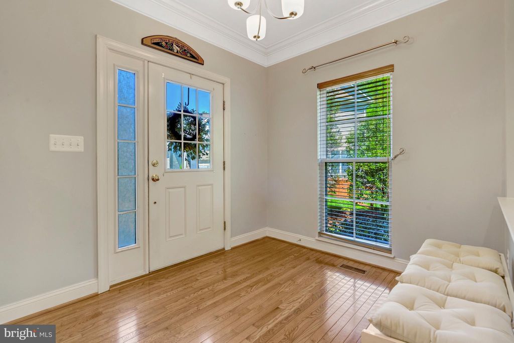 Photo of 13004 Thorpe Park Court, BRISTOW, VA 20136 (MLS # VAPW2119106)