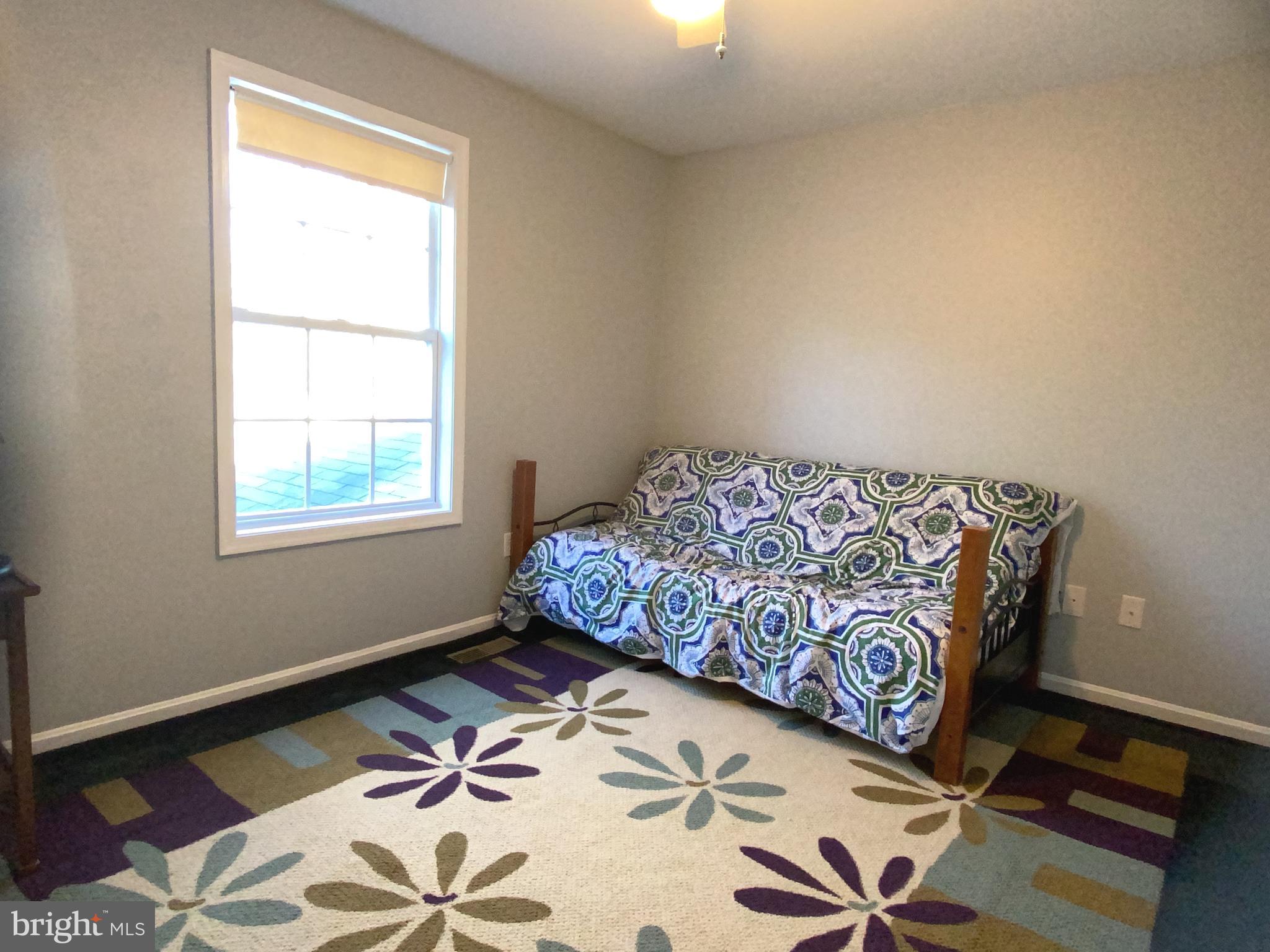 QUEEN ARBOR - Residential