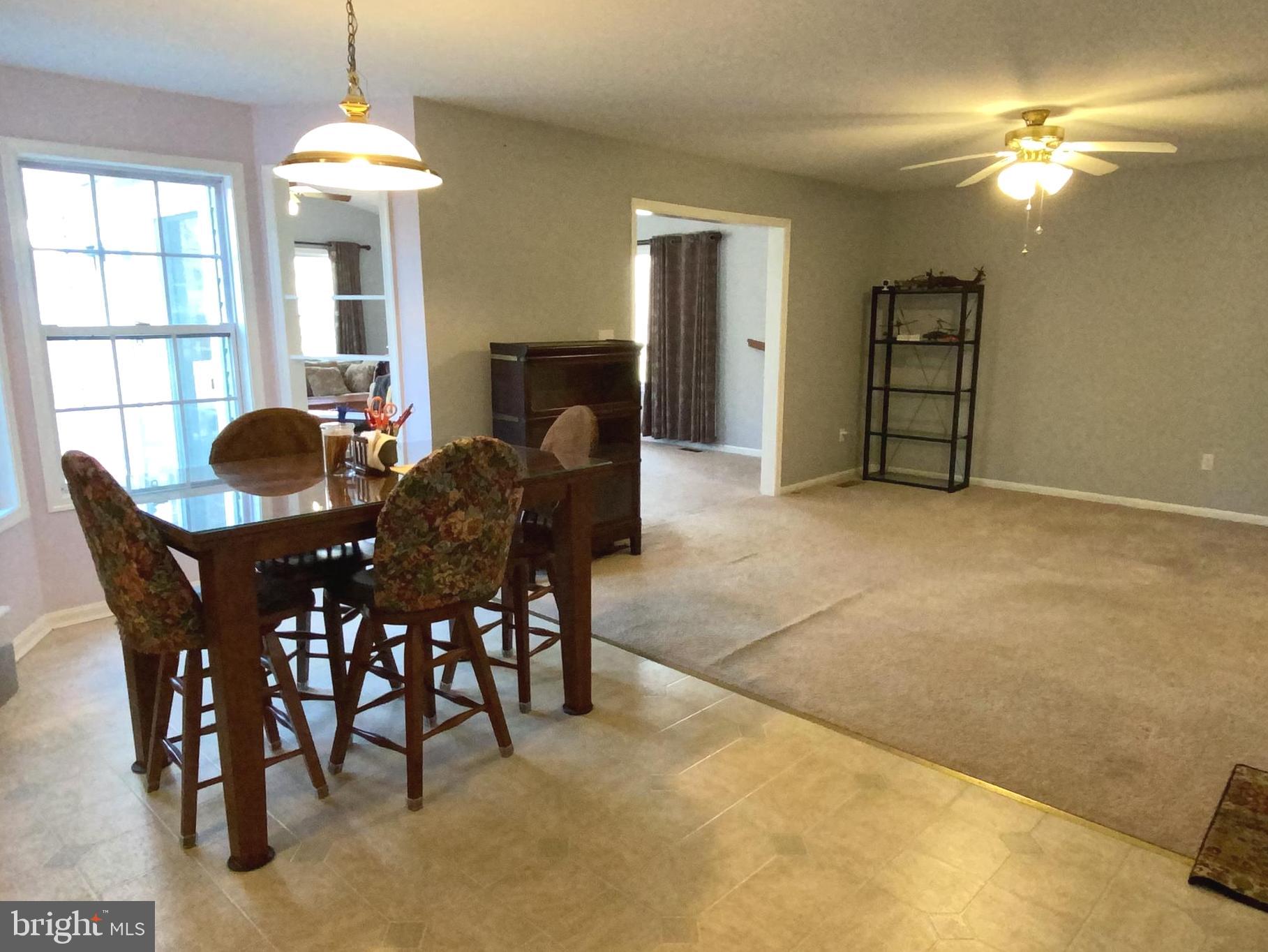 QUEEN ARBOR - Residential