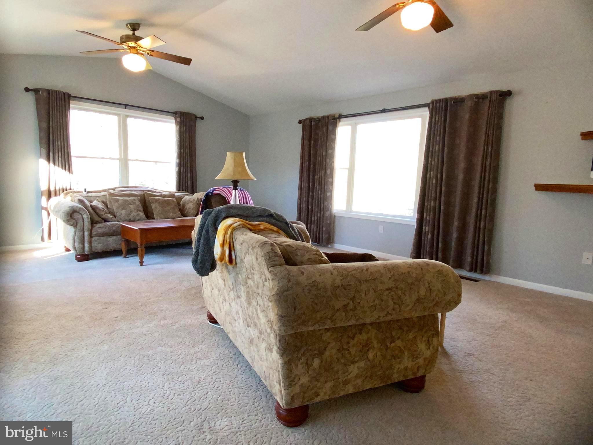 QUEEN ARBOR - Residential