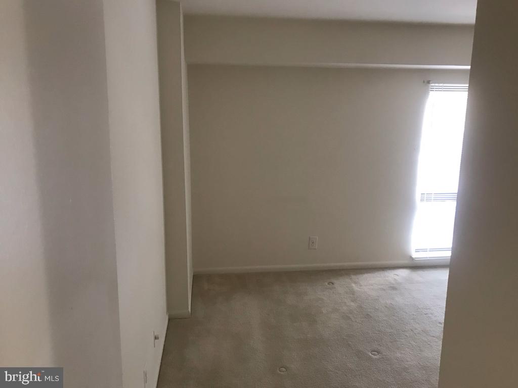 TREOVER CONDOMINIUM - Residential Lease