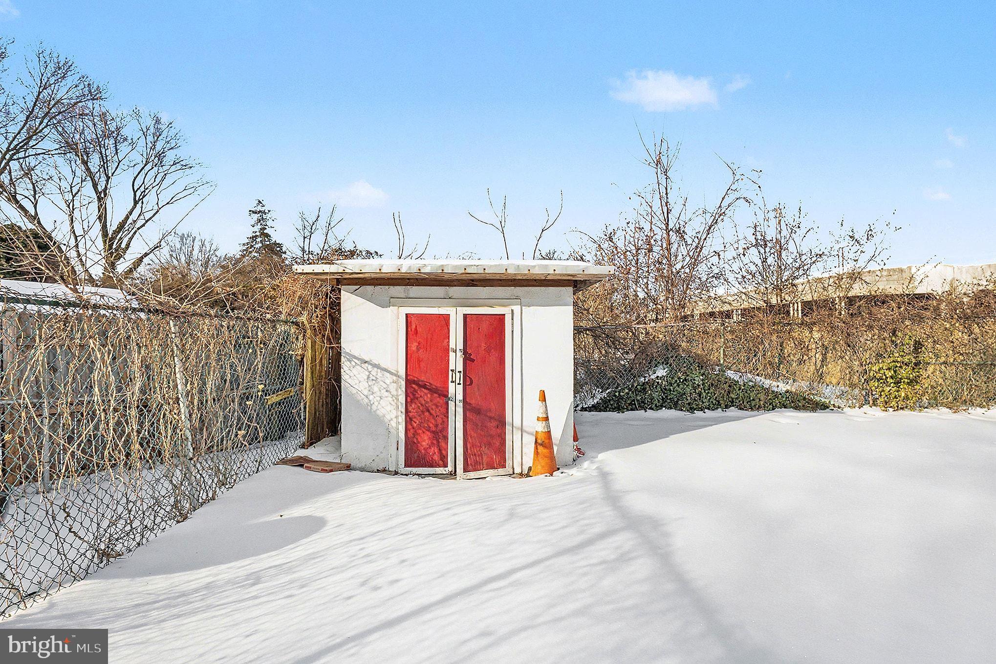 MARLOW HEIGHTS - Residential