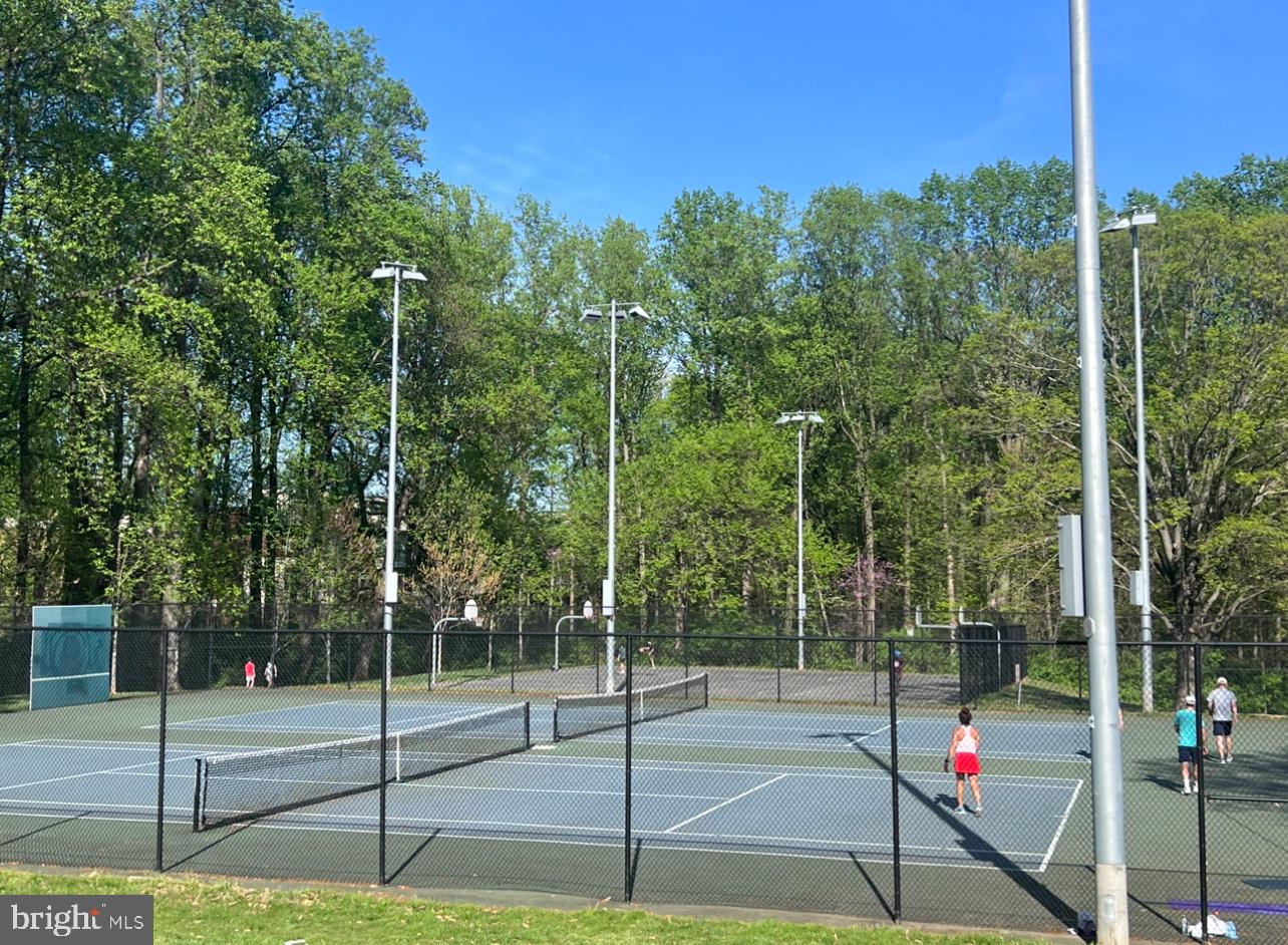 NORTH BETHESDA GROVE - Residential