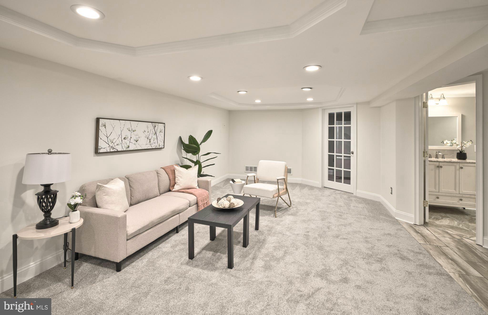 CASEY HIGHLANDS - Residential