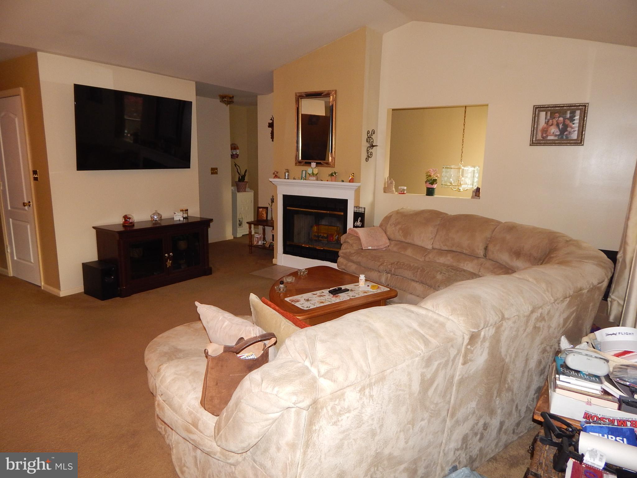 172 LINDFIELD CIRCLE 172