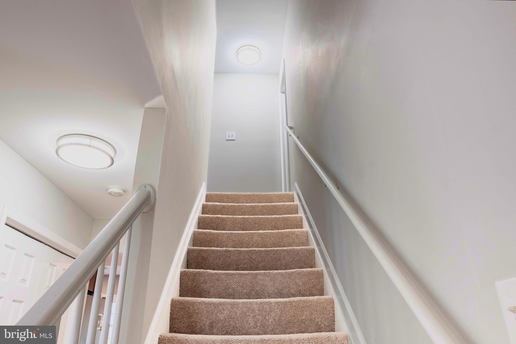 CYRANDALL VALLEY - Residential Lease