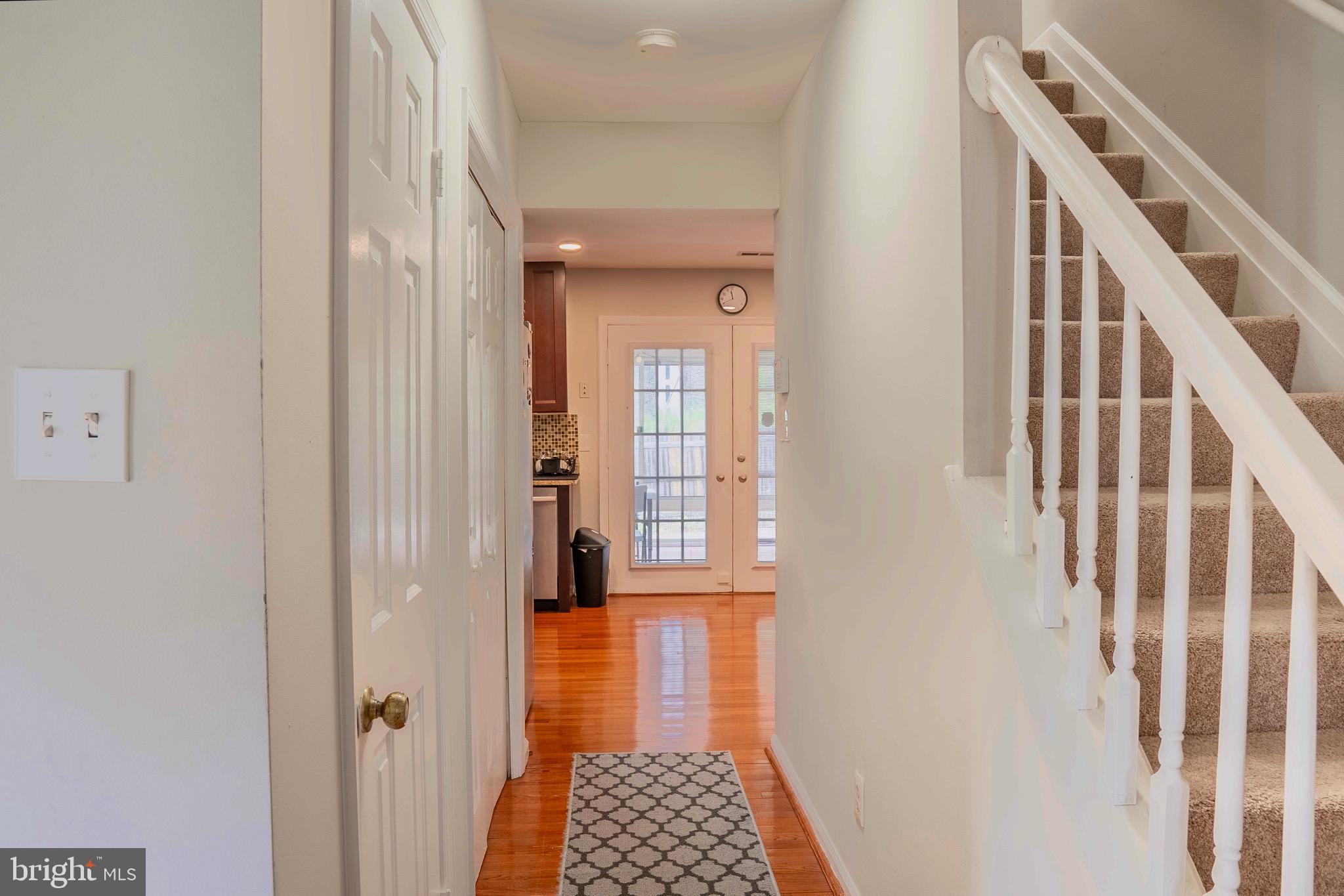 CYRANDALL VALLEY - Residential Lease